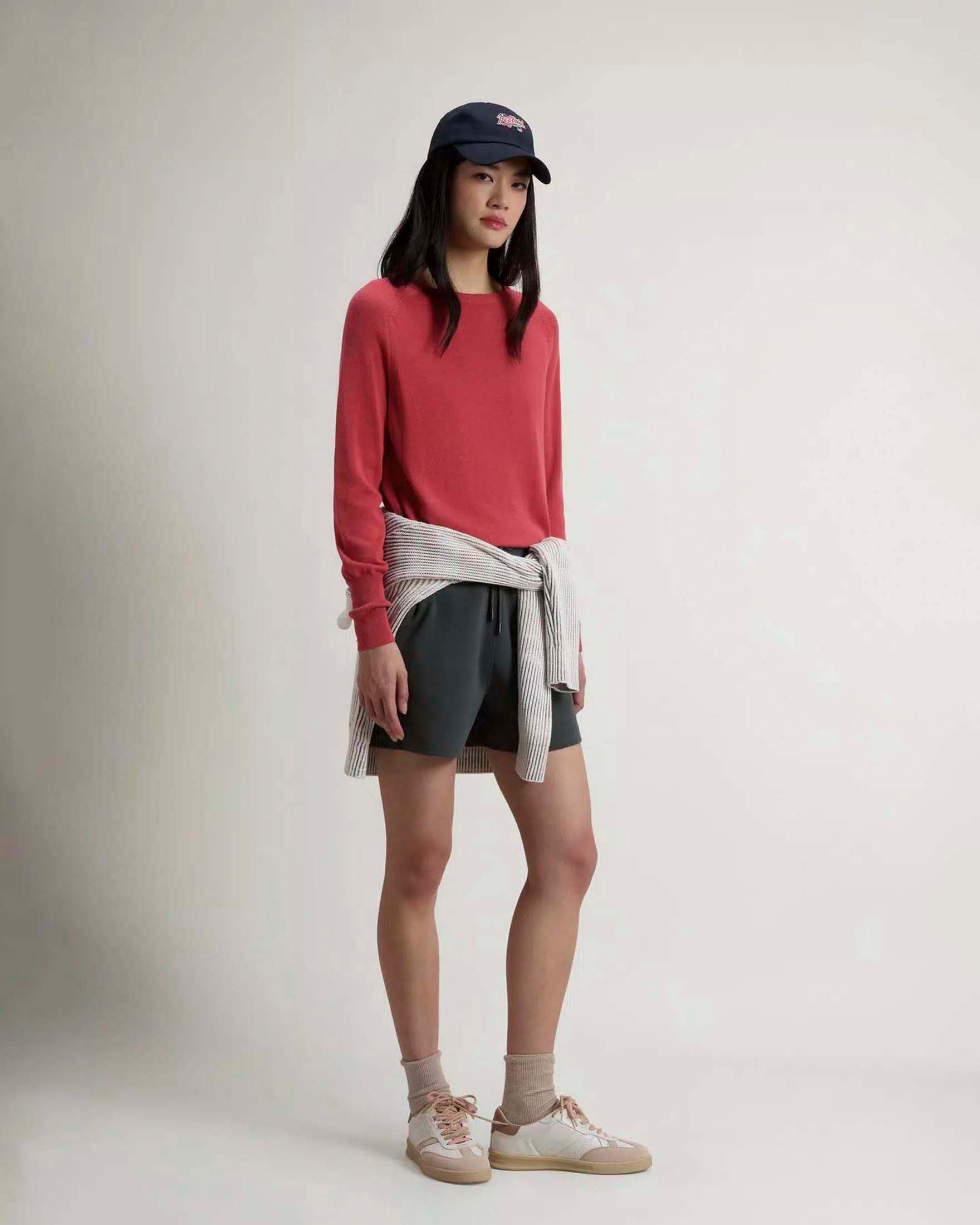 Maglia Woolrich rossa in misto cotone con placchetta logo e scollo a barchetta