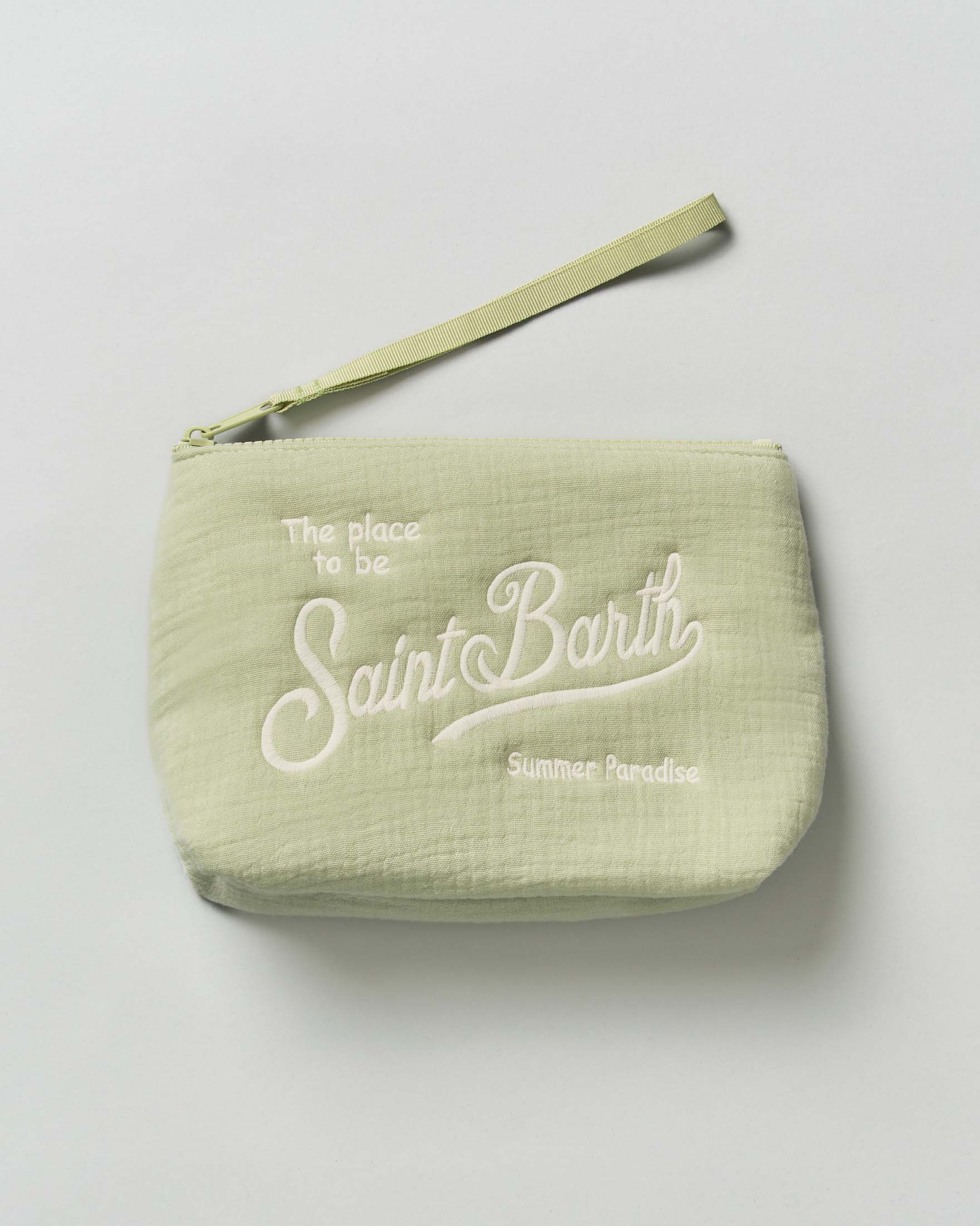 MC2 Saint Barth — Pochette MC2 Saint Barth Aline verde acqua in mussola di cotone con scritta logo bianca ricamata