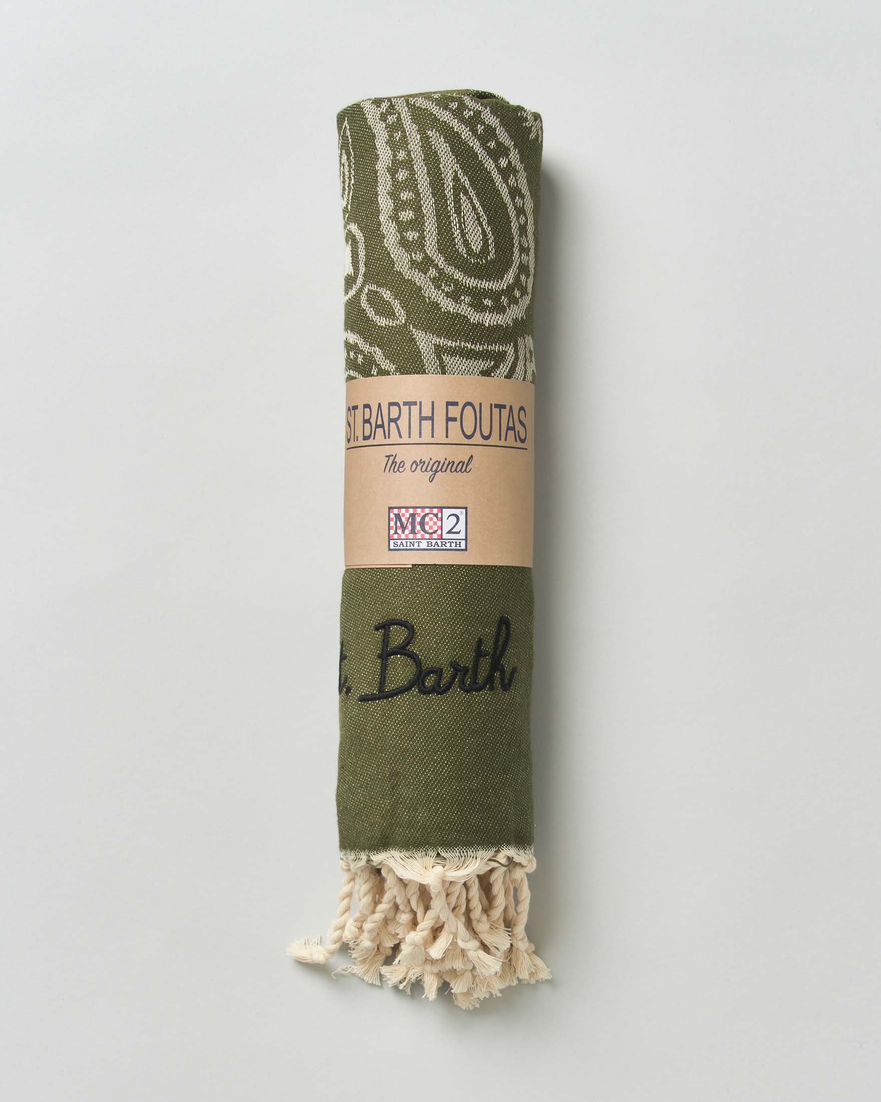 Telo mare verde militare in cotone a fantasia bandana con frange al fondo e scritta logo ricamata
