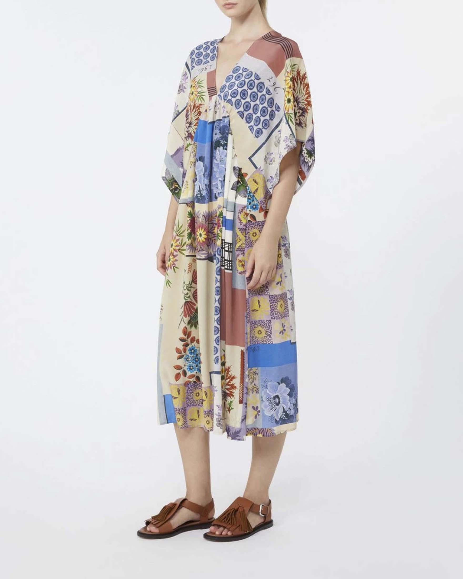 Abito midi multicolor Weekend Max Mara in pura seta a stampa patchwork con maniche corte e scollo a V