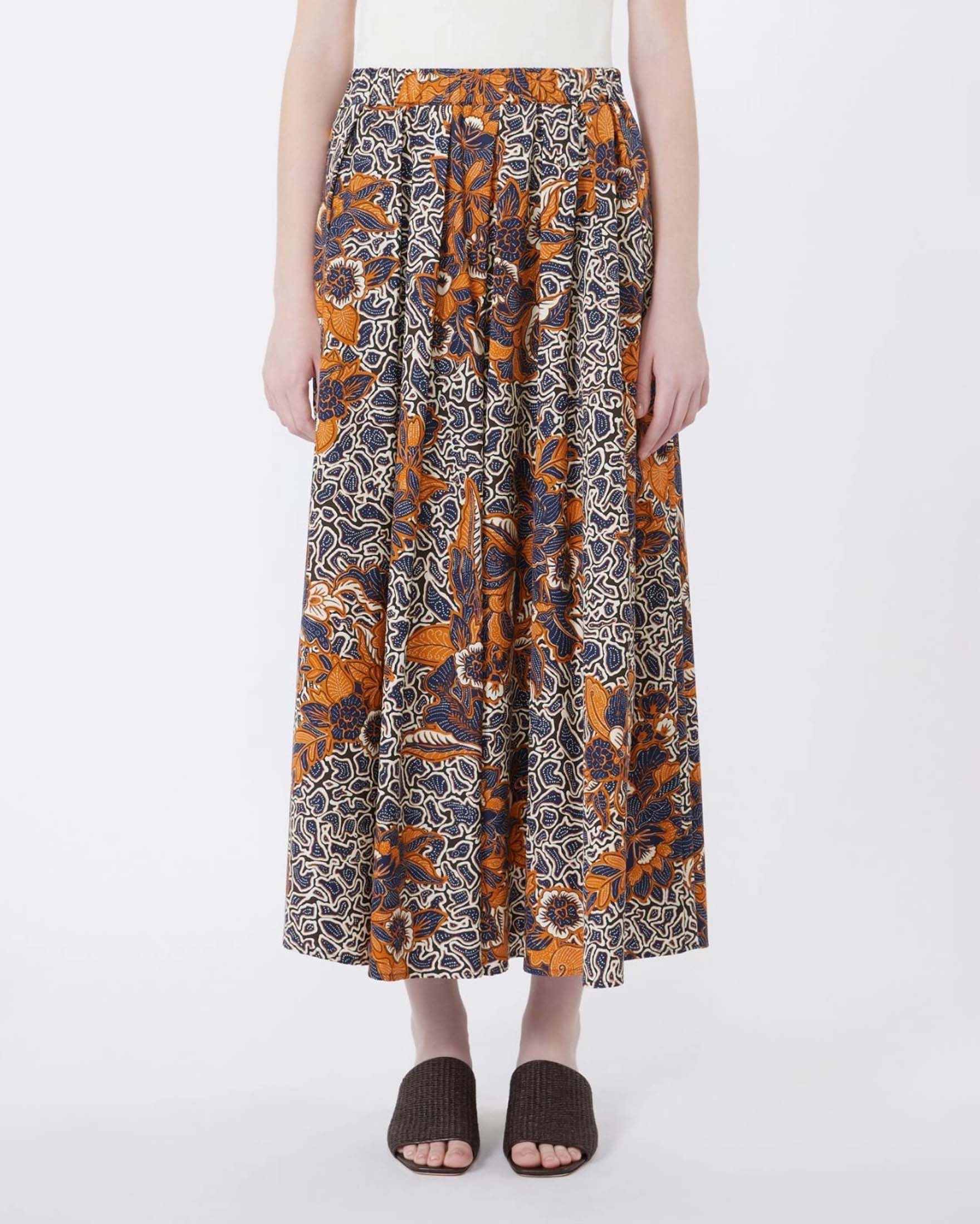 Gonna lunga a pieghe Weekend Max Mara blu in popeline di cotone con stampa floreale colorata image