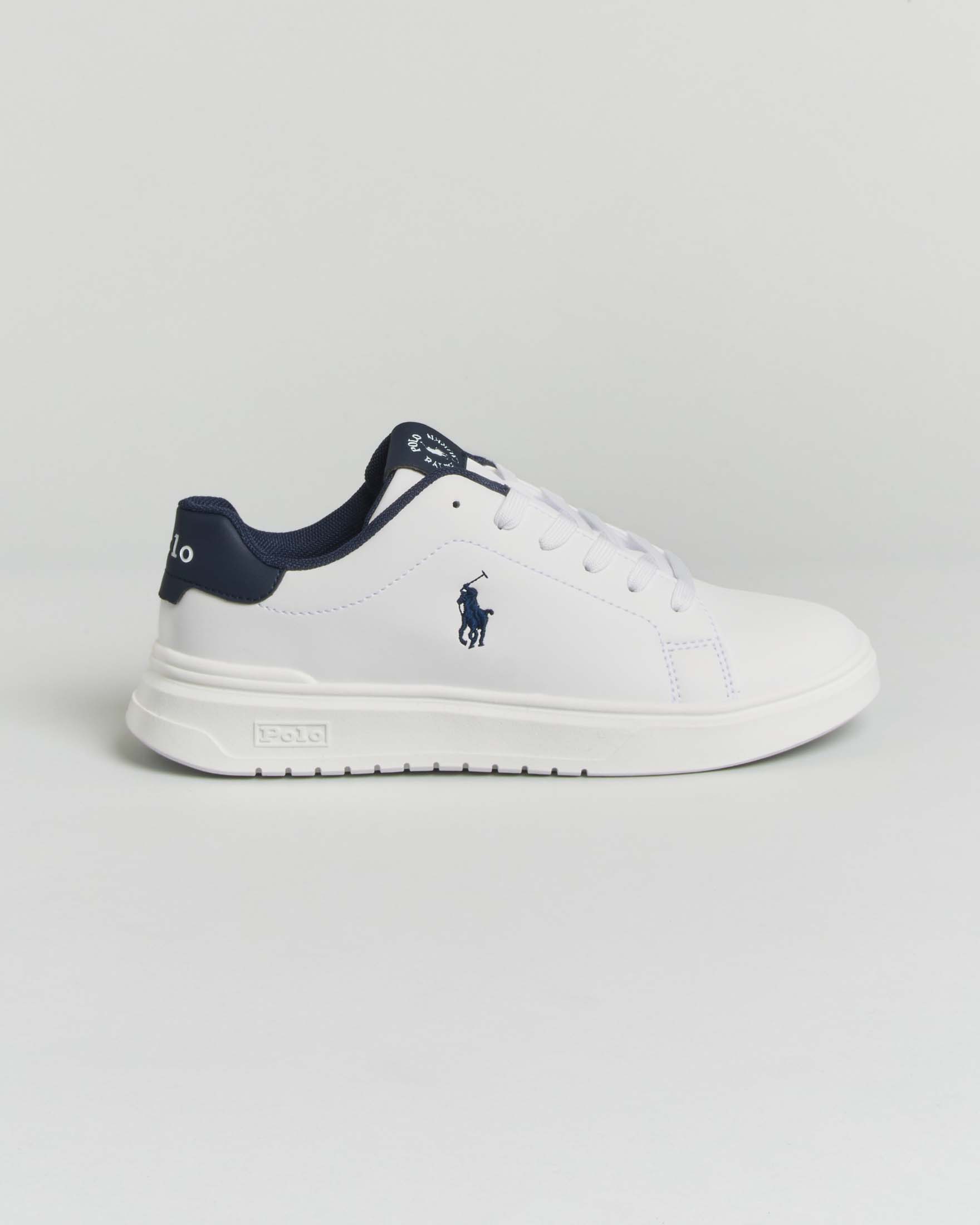 Sneakers Polo Ralph Lauren bianche in ecopelle con lacci e finiture blu