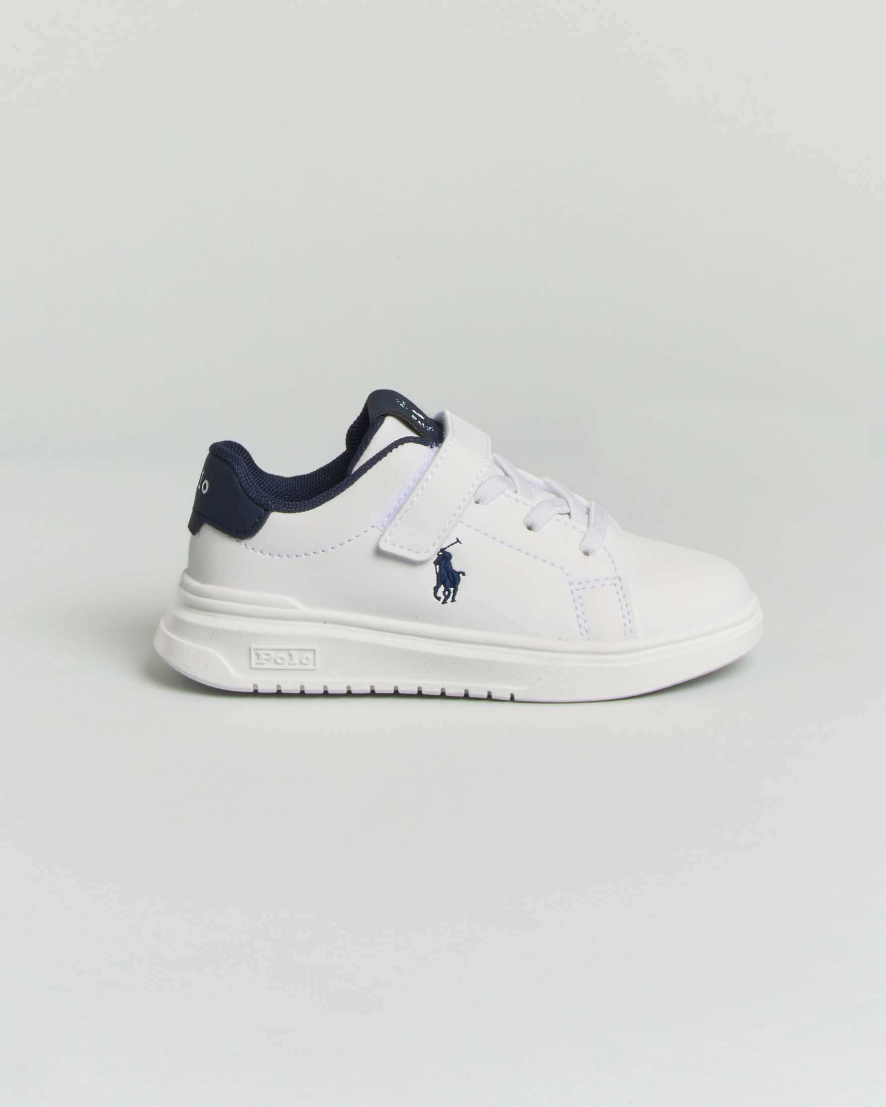 Sneakers Polo Ralph Lauren bianche in ecopelle con finiture blu