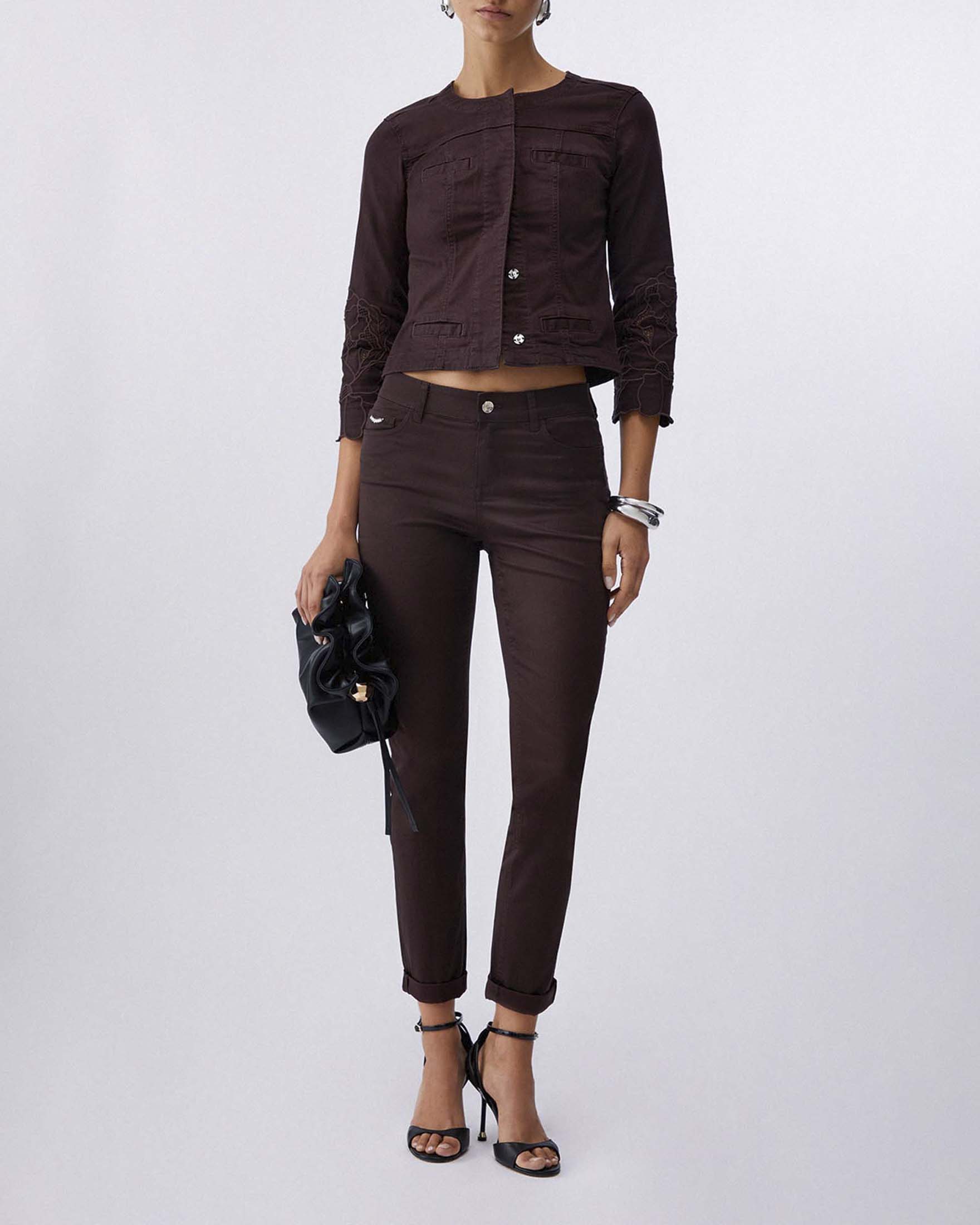 Pantaloni Liu Jo skinny marroni in raso stretch con risvolto