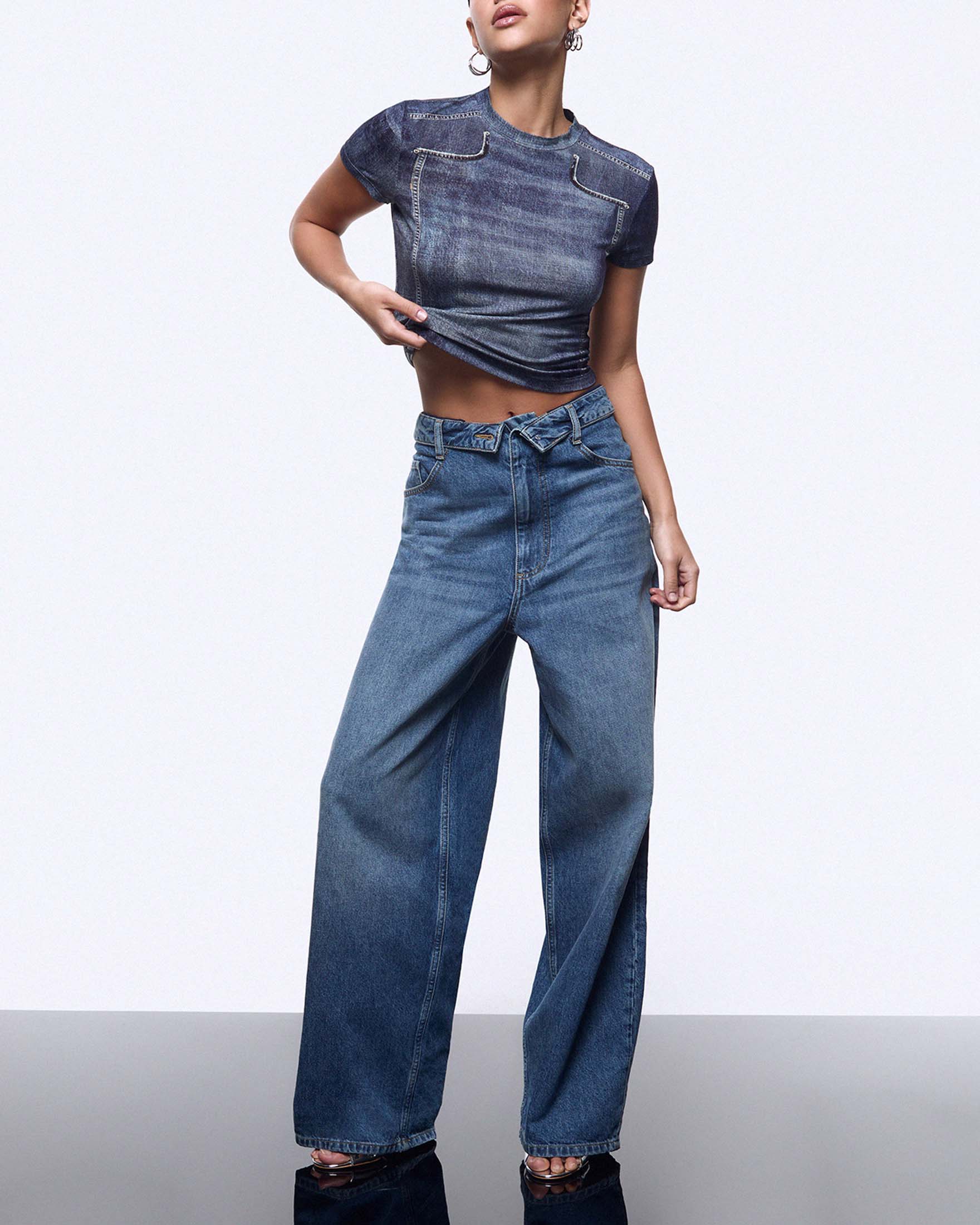 T-shirt aderente a maniche corte Elodie x Liu Jo in viscosa con scollo a giro e stampa effetto denim