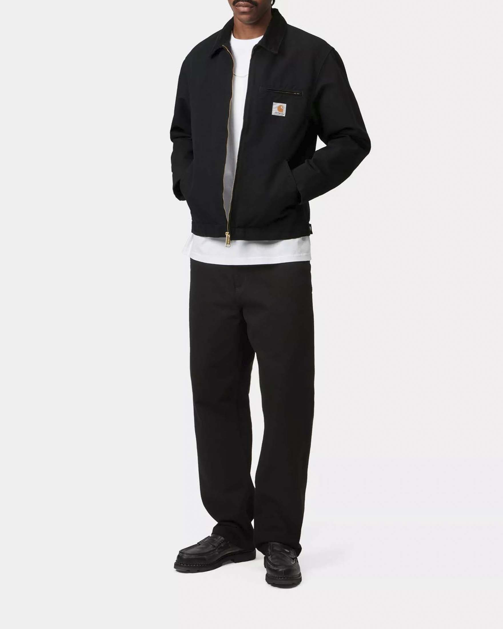 Detroit Jacket Carhartt nera in puro cotone con colletto in velluto