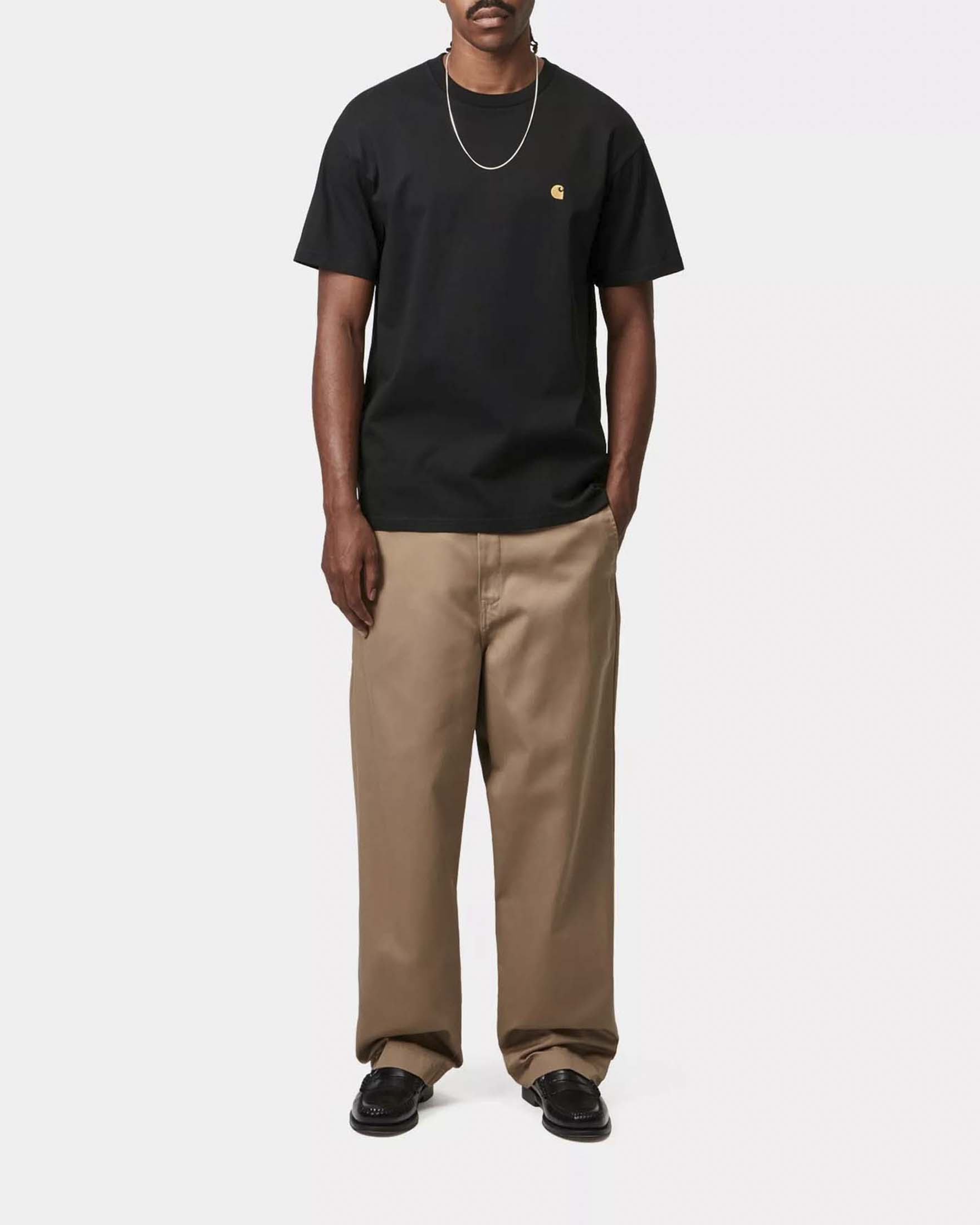 T-shirt nera mezza manica Chase Carhartt loose-fit in puro cotone