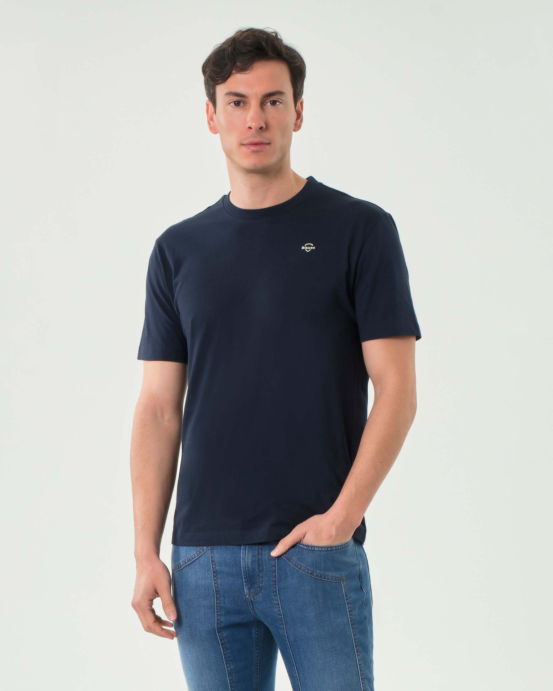 T-shirt blu mezza manica con logo scritta piccola sul petto