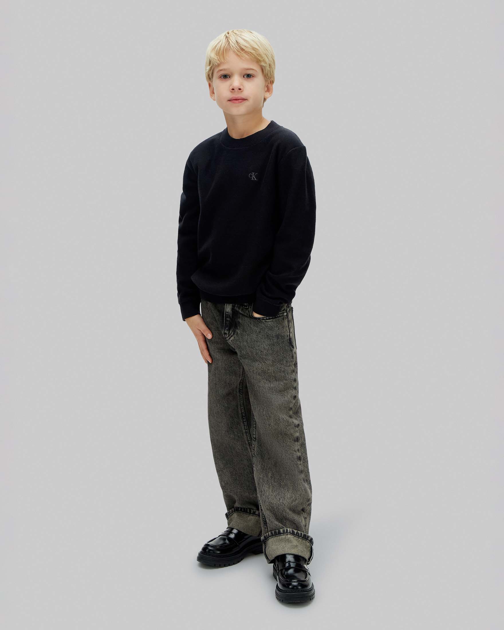 Maglia nera Calvin Klein in cotone tricot con mini logo image