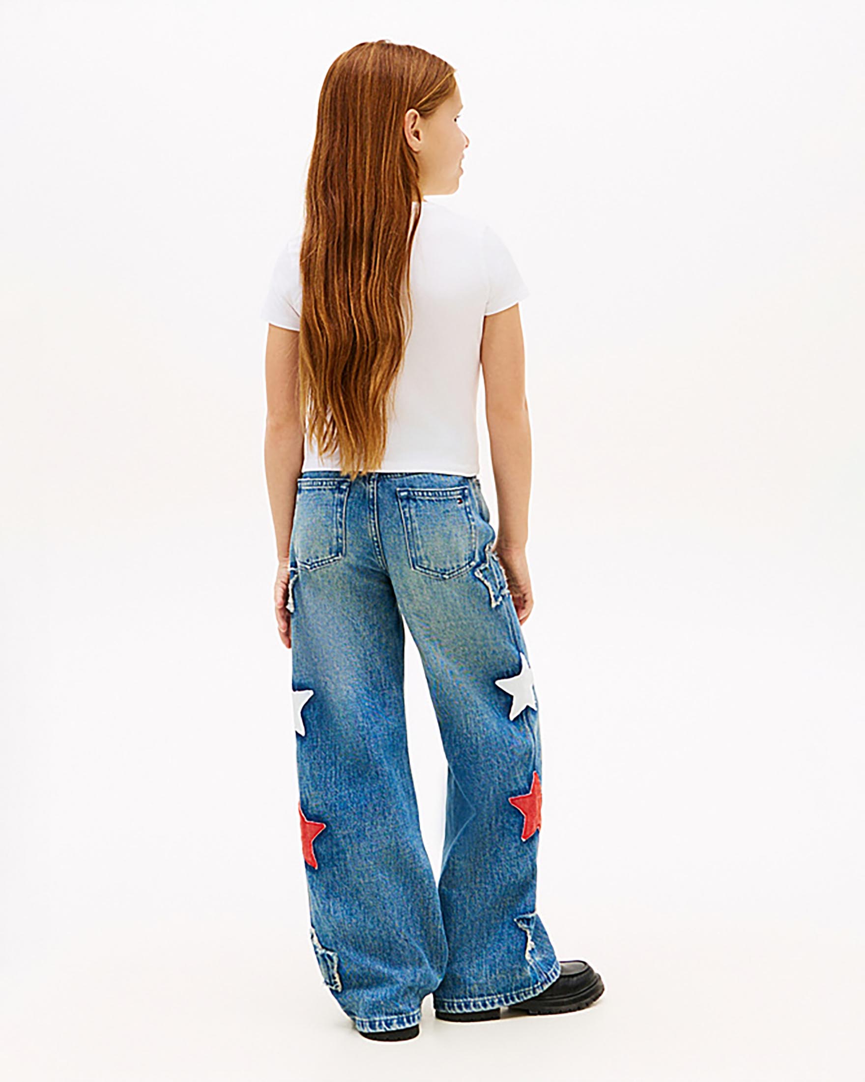 T-shirt cropped bianca Tommy Hilfiger con logo stella con strass image