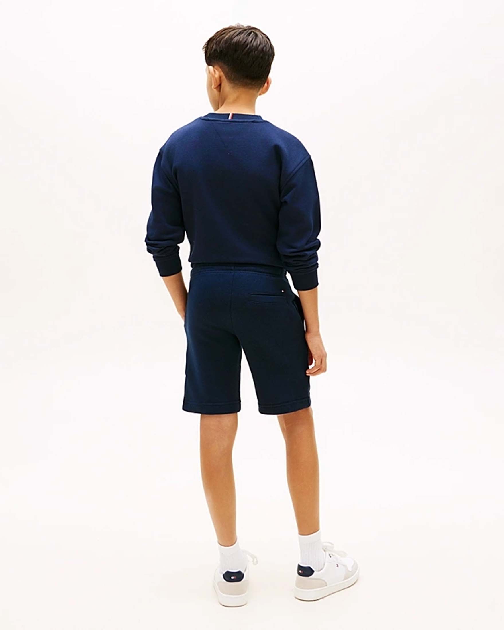 Bermuda blu Tommy Hilfiger in felpa di cotone stretch e scritta logo bianca image