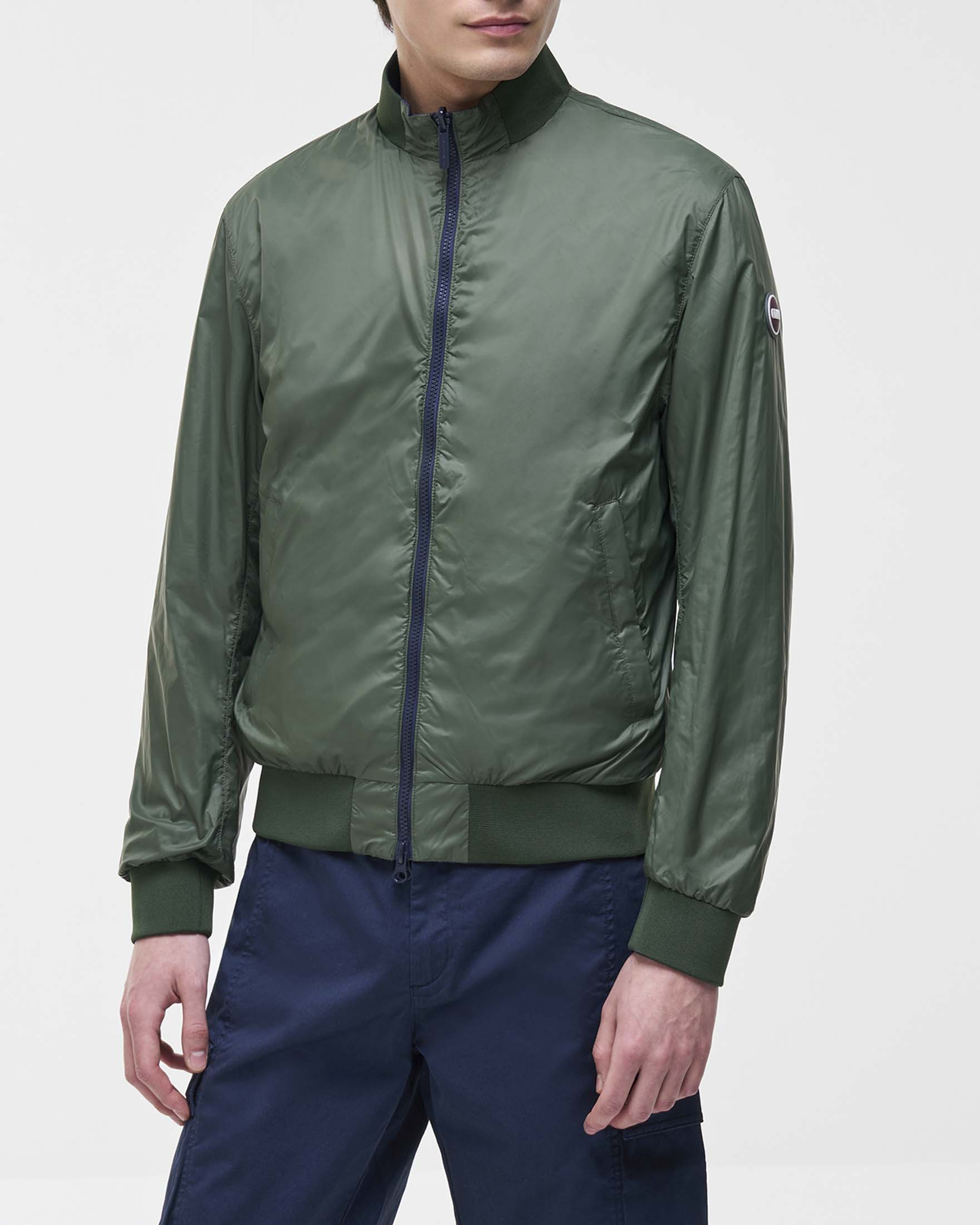 Giubbino sailor Colmar Originals blu reversibile in verde militare in tessuto opaco ultraleggero image