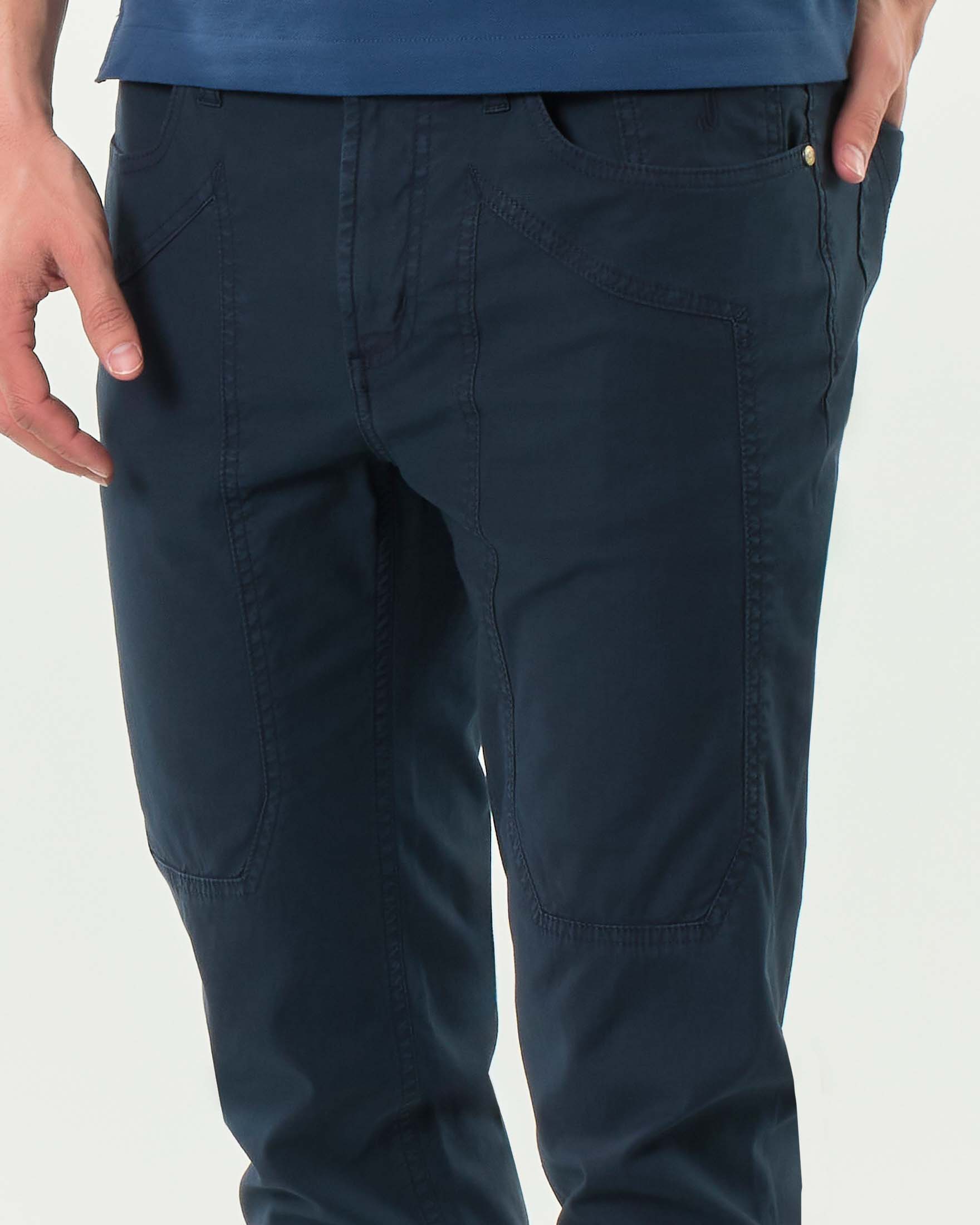 Pantalone Jeckerson blu cinque tasche modello PA077 in cotone stretch con toppa image
