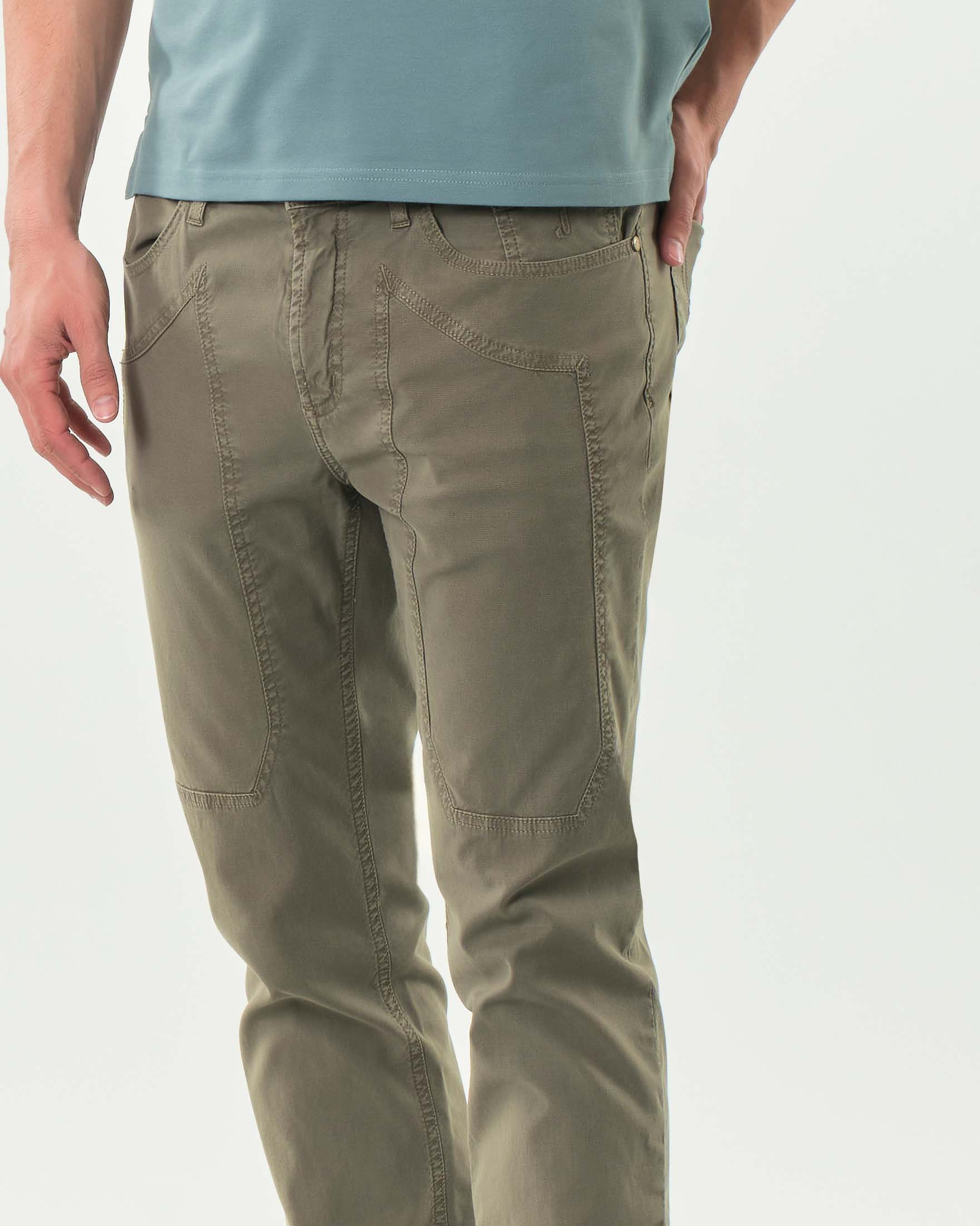 Pantalone Jeckerson verde militare cinque tasche modello PA077 in cotone stretch con toppa image