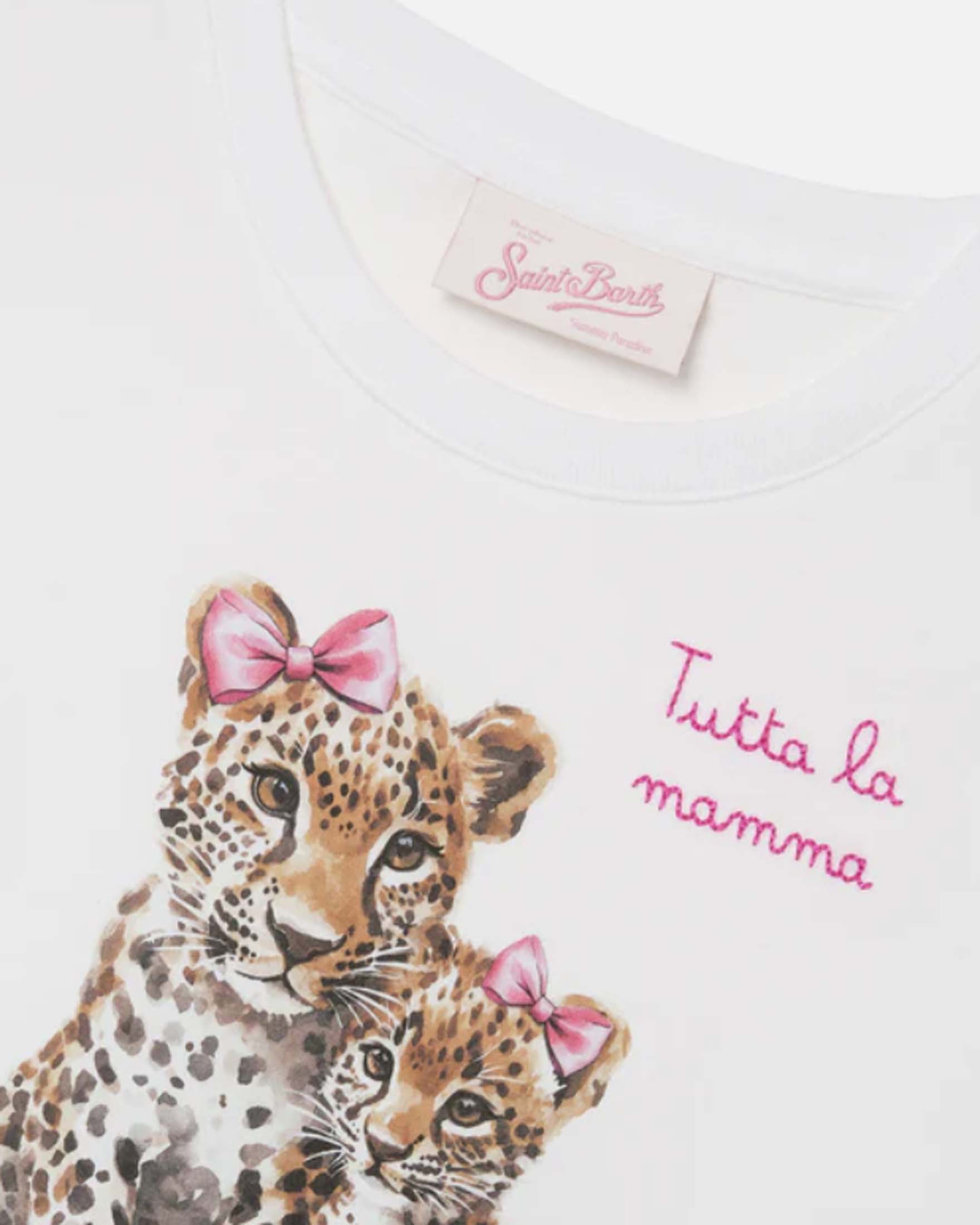 T-shirt MC2 Saint Barth bianca con stampa tigri e scritta Tutta la mamma image