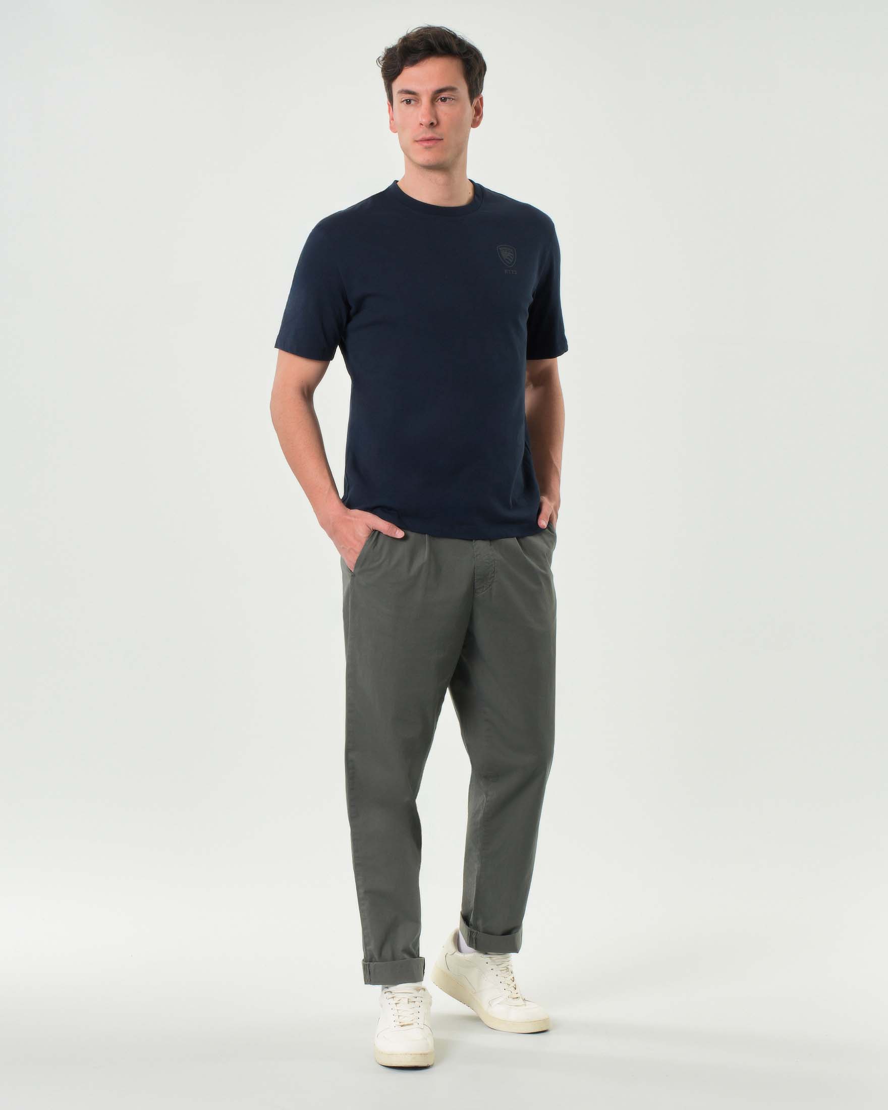 Pantalone relaxed-fit Mason's verde militare in leggera gabardina di cotone stretch con una pinces