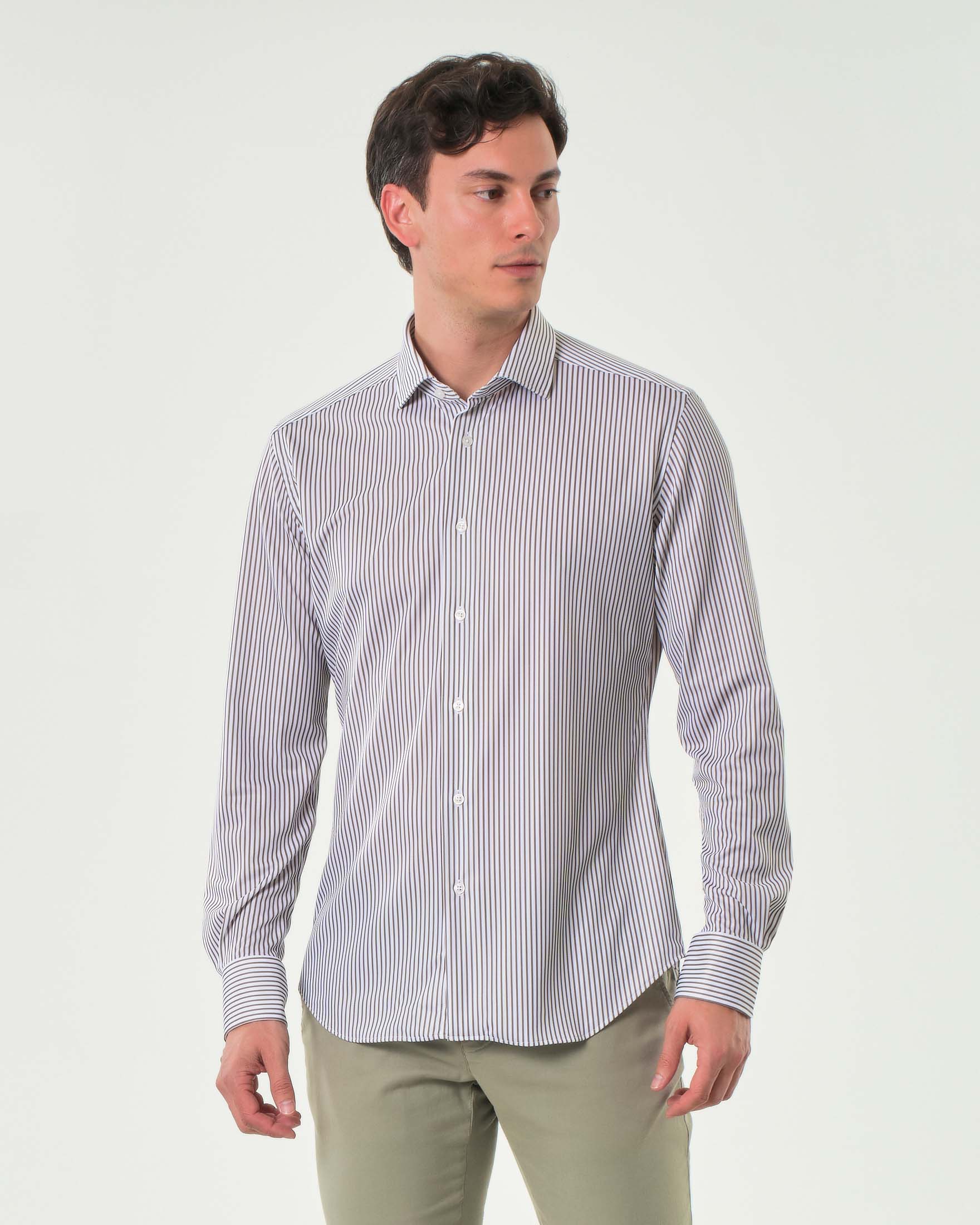 Camicia bastoncino bianco e marrone in tessuto tecnico stretch