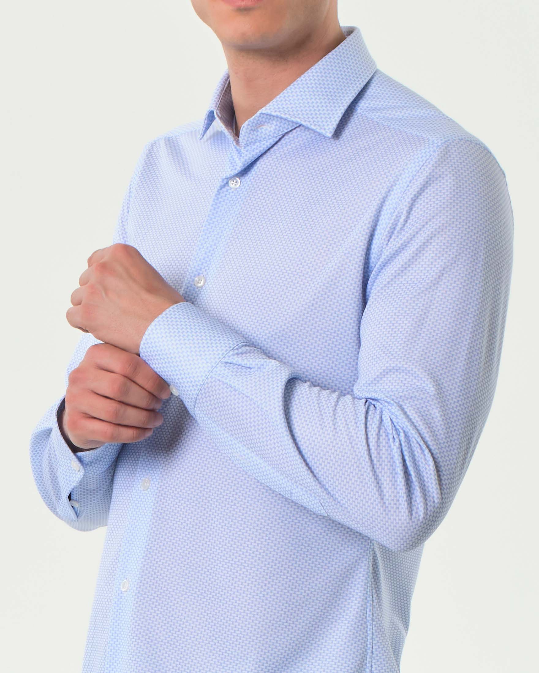 Camicia azzurra in tessuto tecnico stretch micro mattoncino image