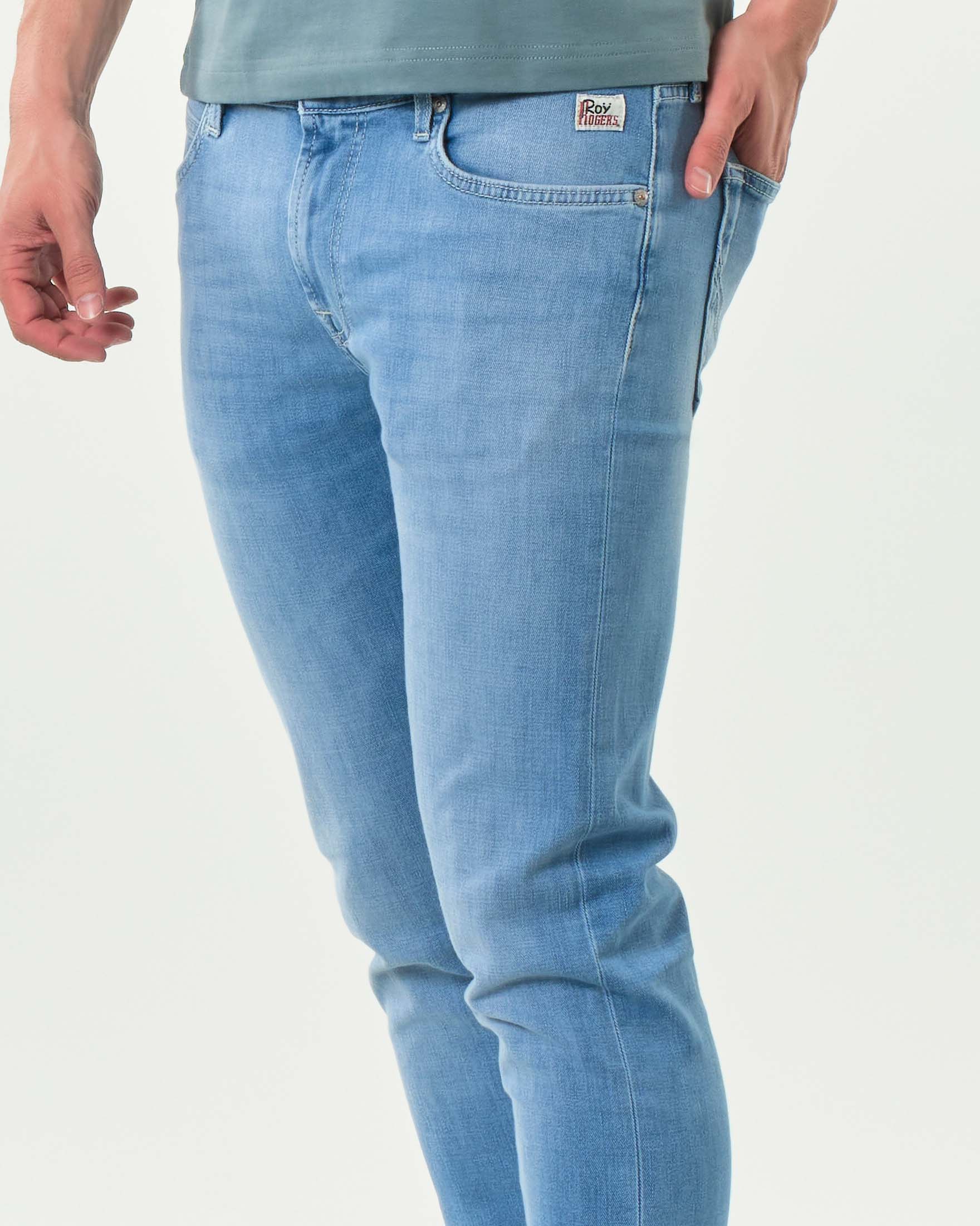 Jeans 517 Penelope lavaggio chiaro bleach washed con baffature image