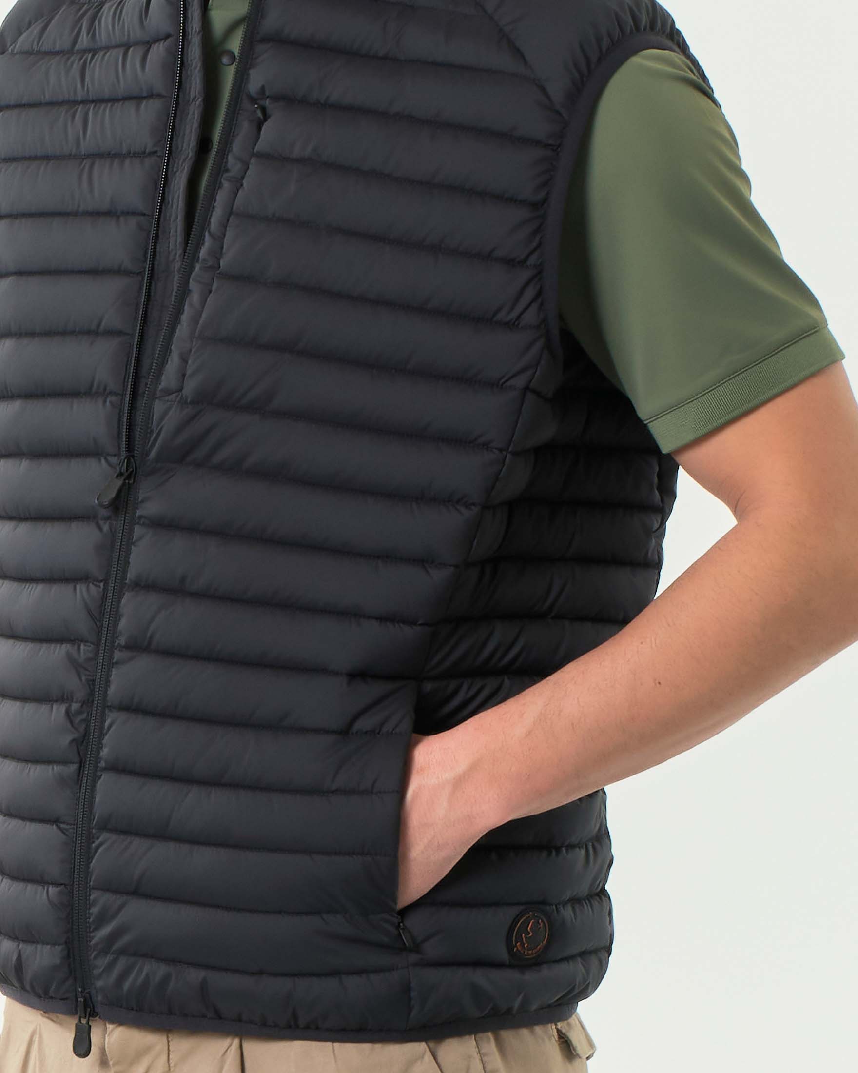 Gilet Adam Save the duck nero imbottito in Plumtech® 100 grammi image