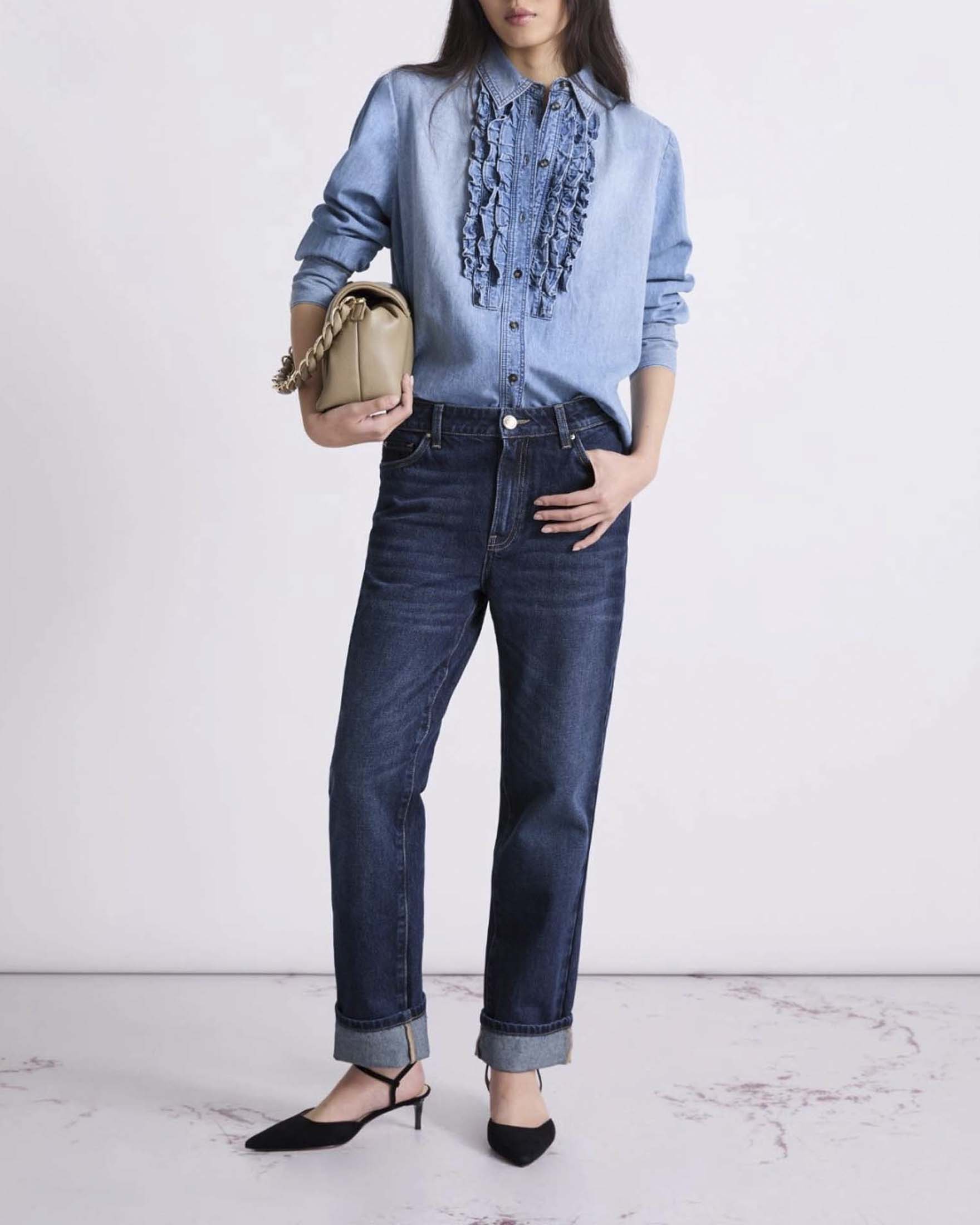 Camicia Marella in denim chiaro di cotone con rouche e fondo stondato