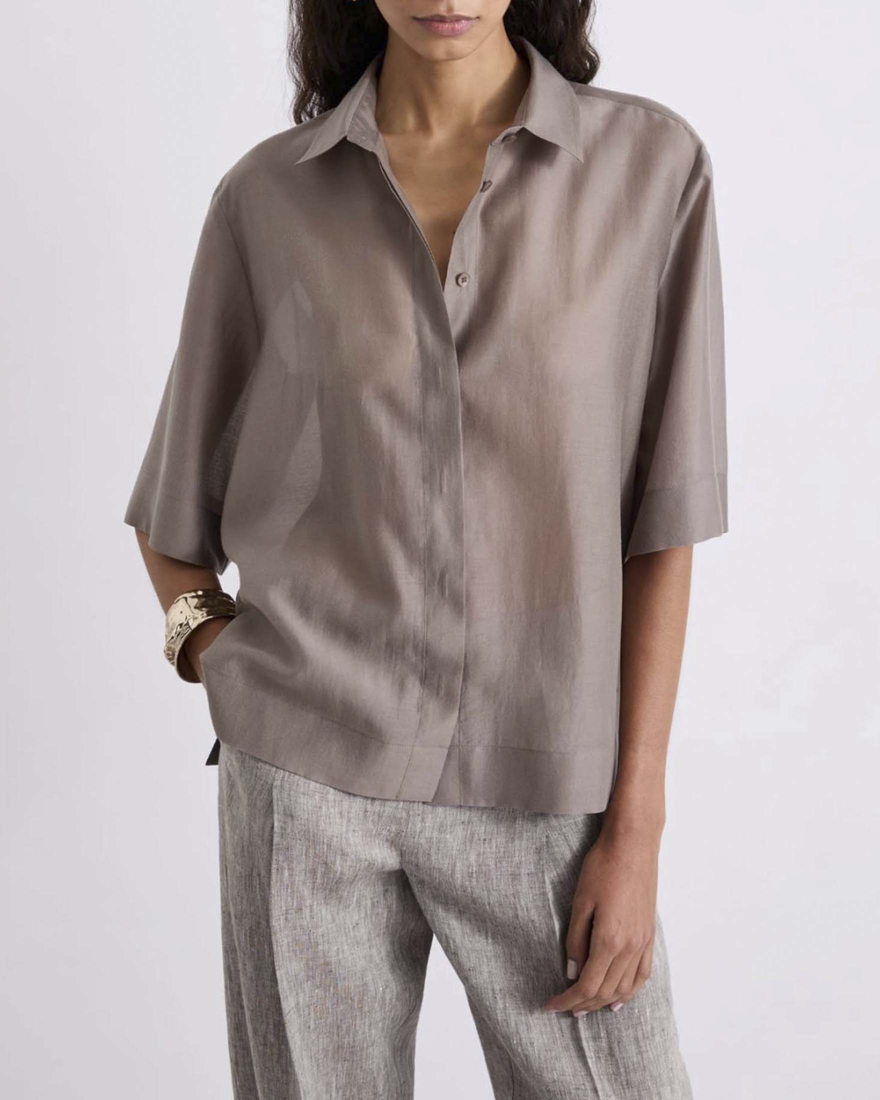 Camicia svasata a mezze maniche Marella tortora in organza misto lyocell con chiusura nascosta