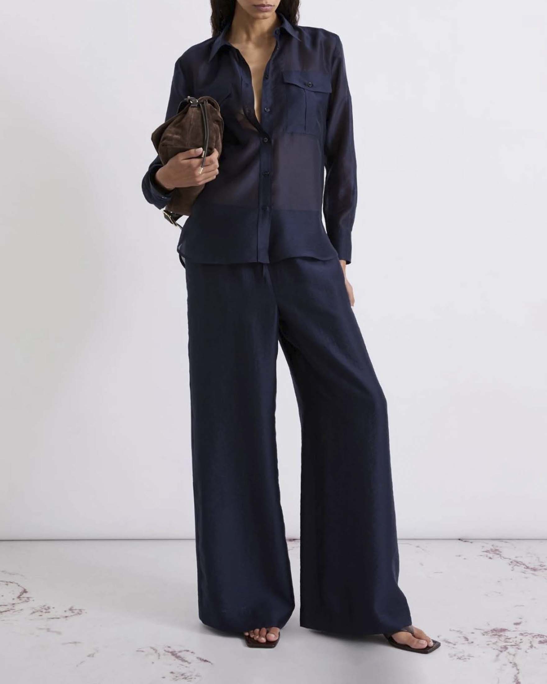 Camicia Marella blu in organza mista lyocell con tasche applicate