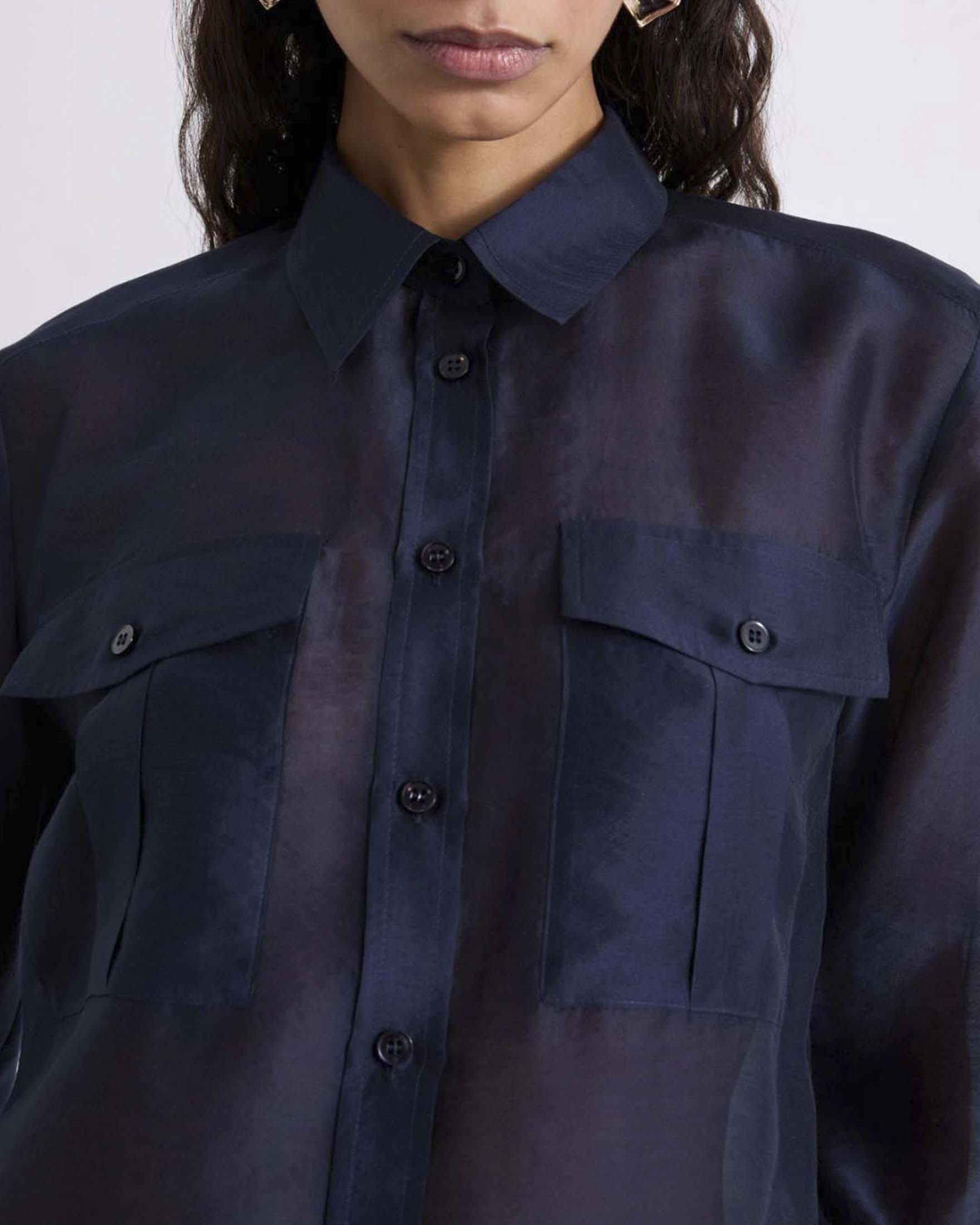 Camicia Marella blu in organza mista lyocell con tasche applicate