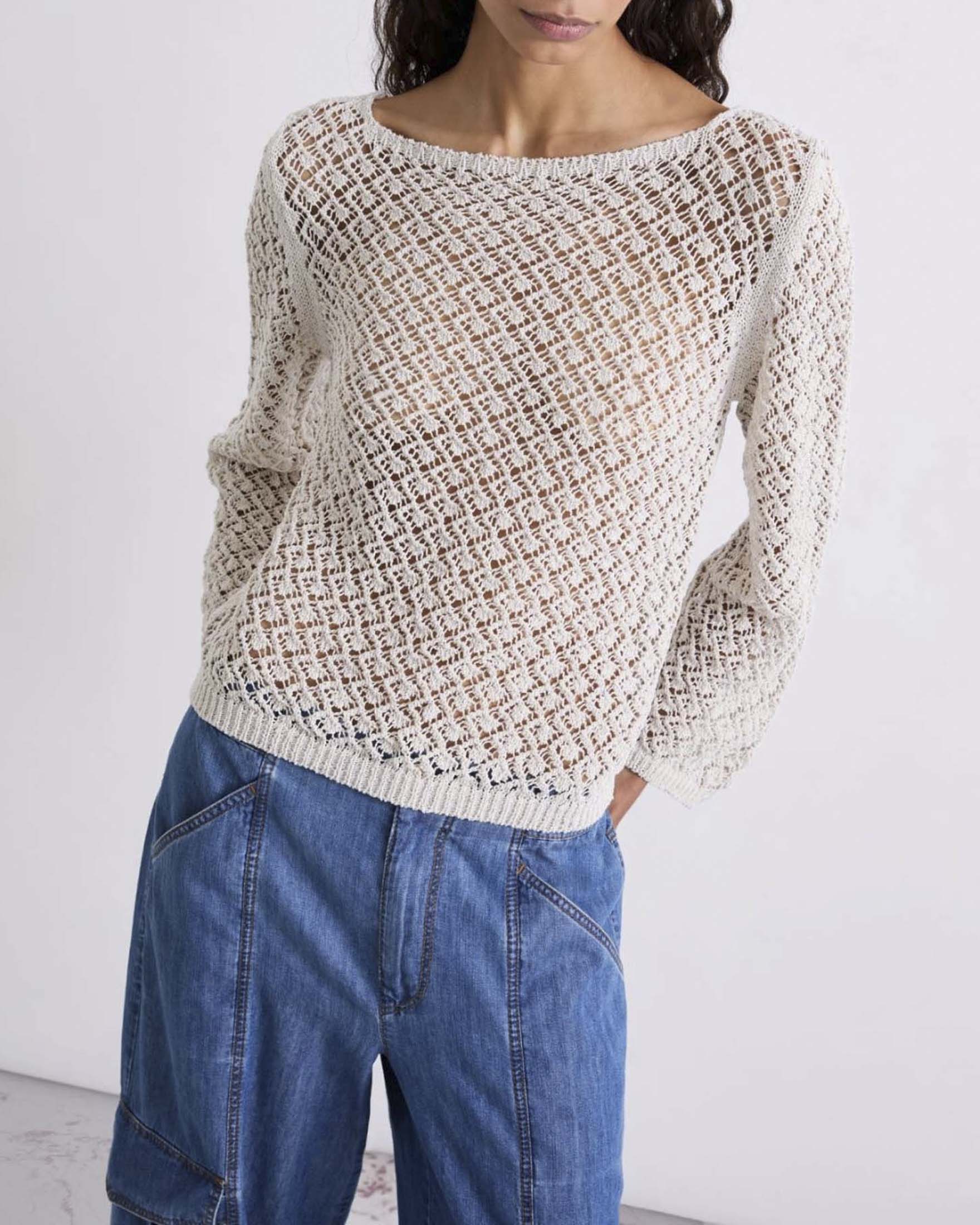 Maglia boxy Marella color sabbia in cordonetto di cotone e lurex con scollo a barchetta image