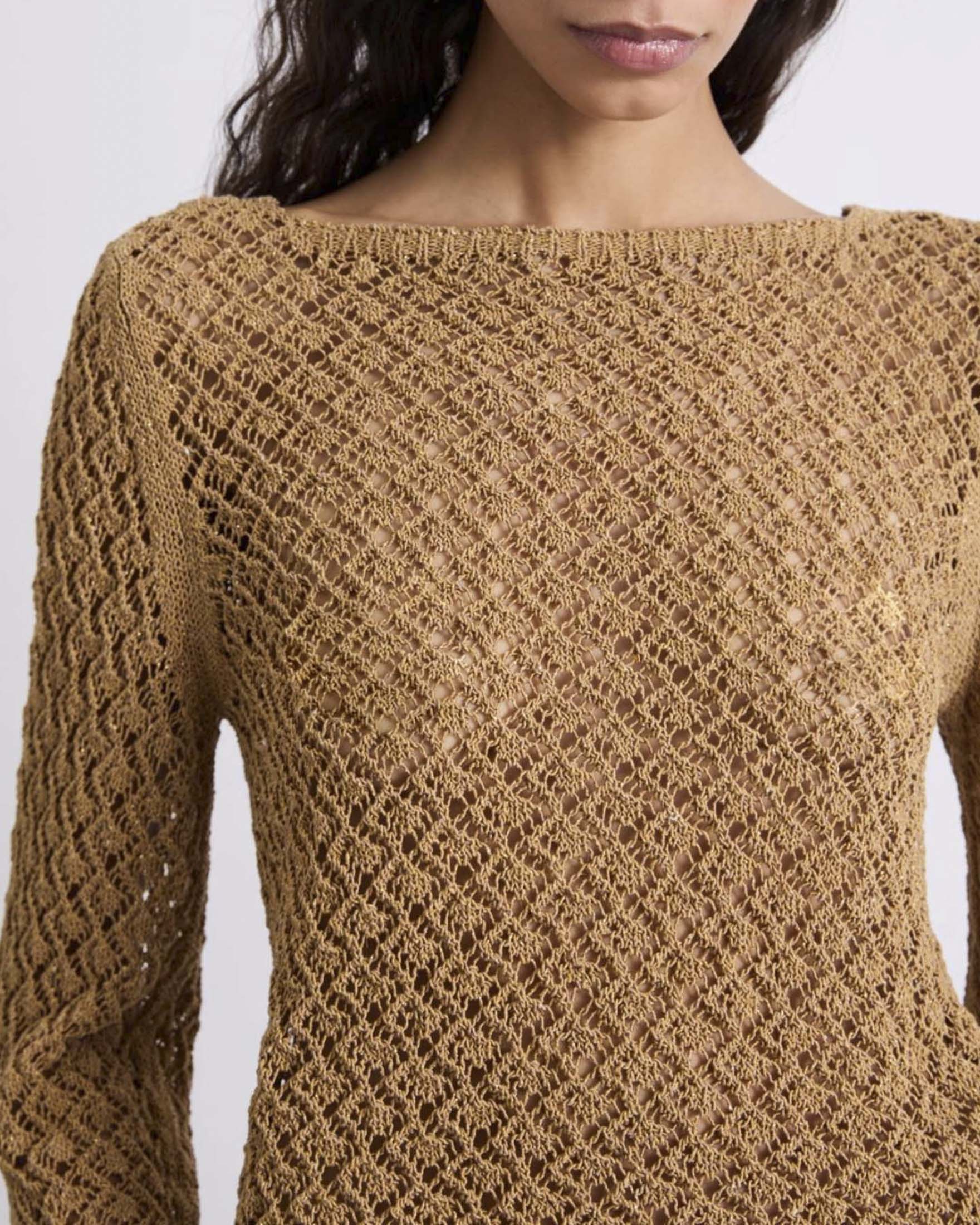 Maglia boxy Marella color cuoio in cordonetto di cotone e lurex con scollo a barchetta