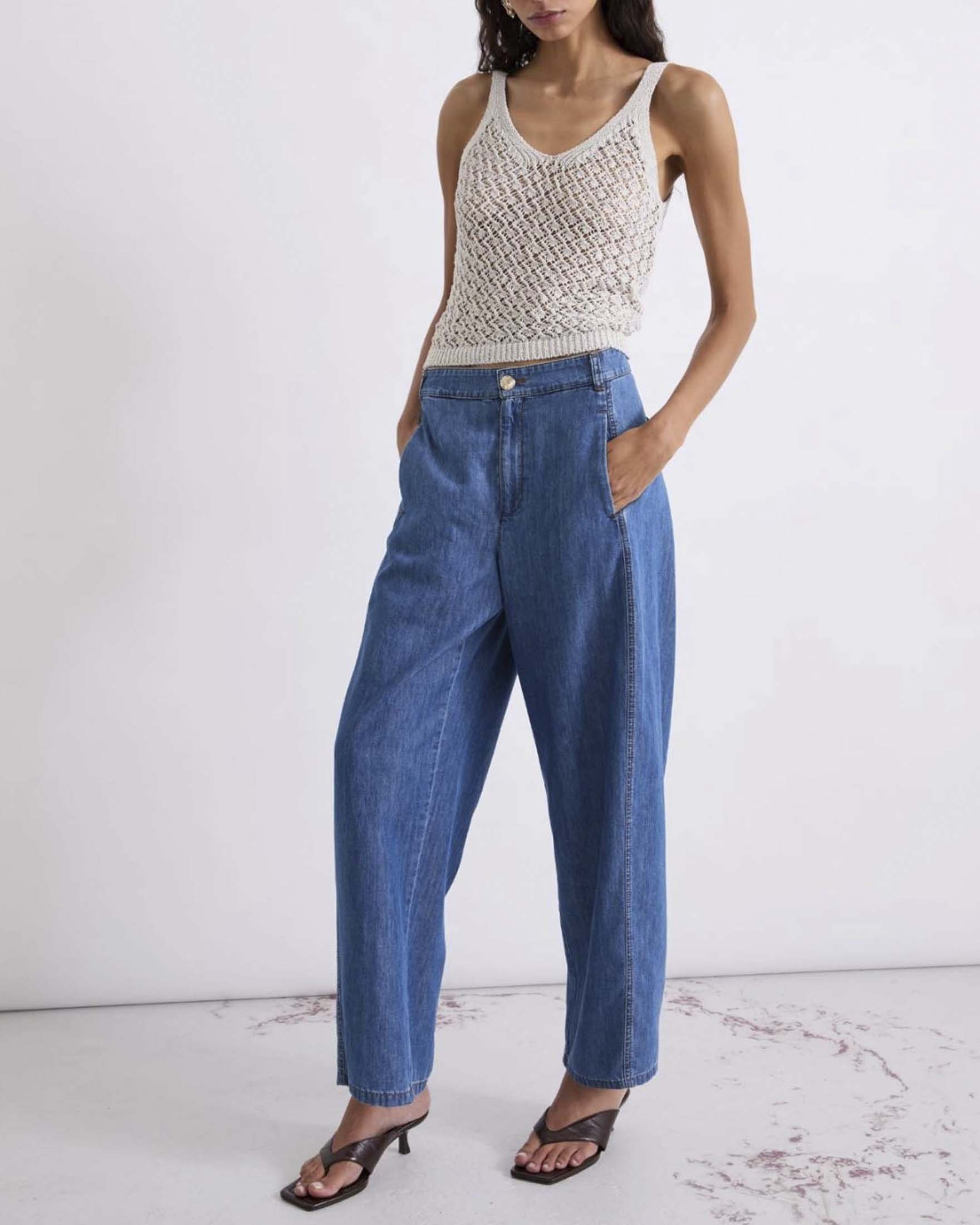 Jeans barrel Marella in cotone e lyocell con vita elasticizzata e lavaggio stonewash image