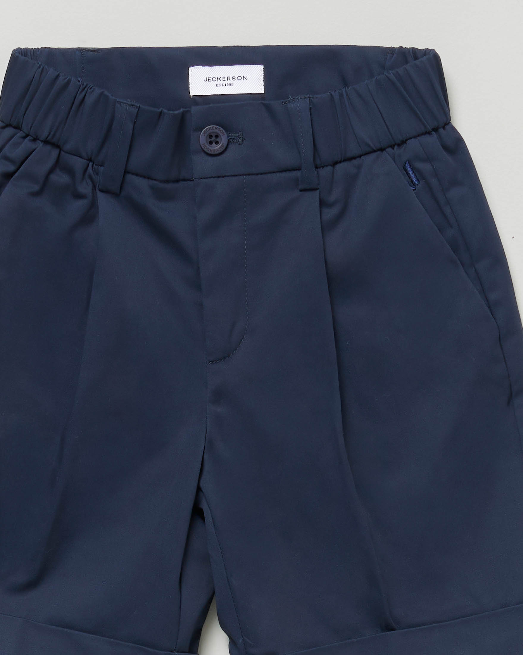Bermuda blu Jackerson modello chino in cotone stretch image
