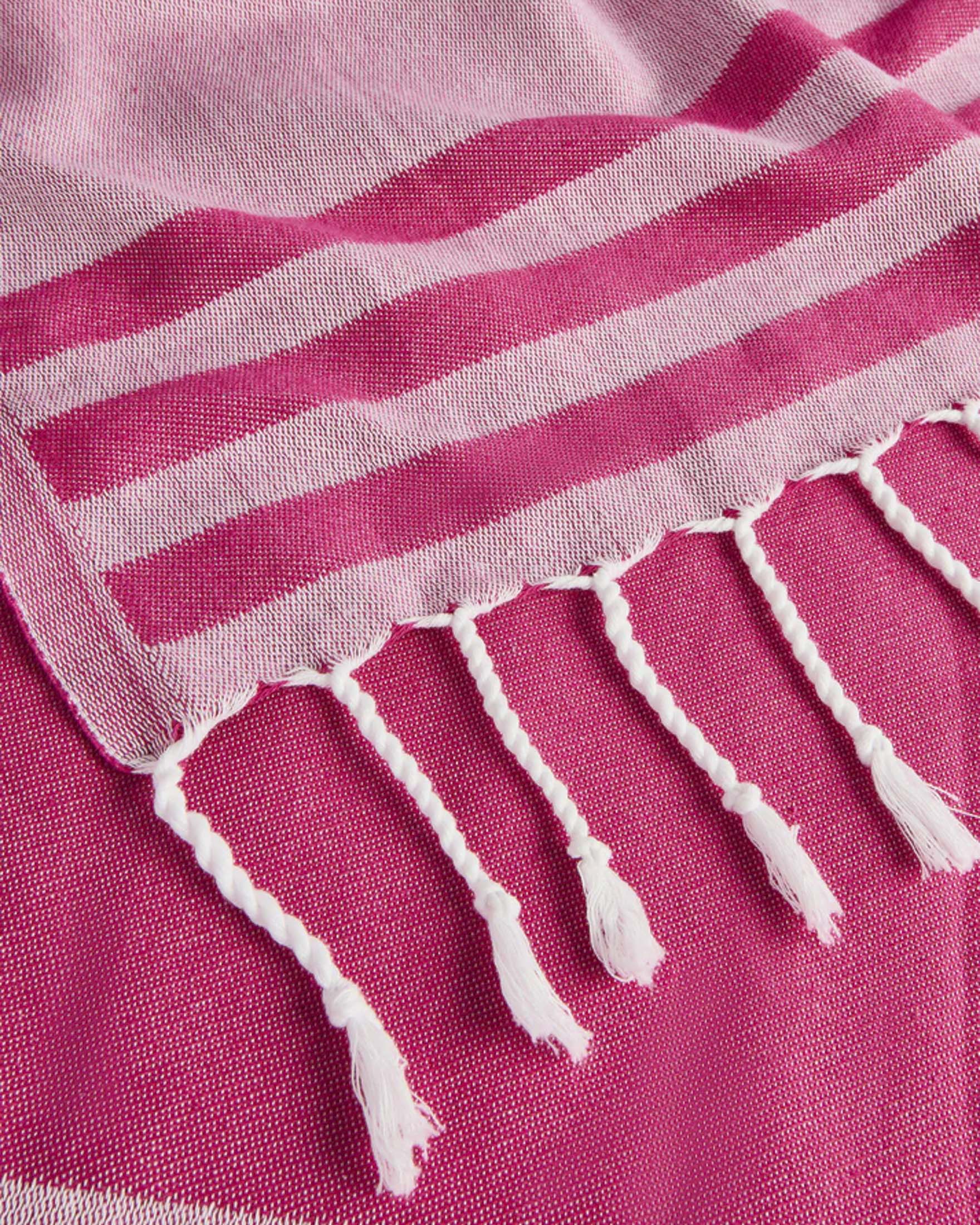 Telo mare fouta Sundek fucsia in spugna leggera con logo jacquard image