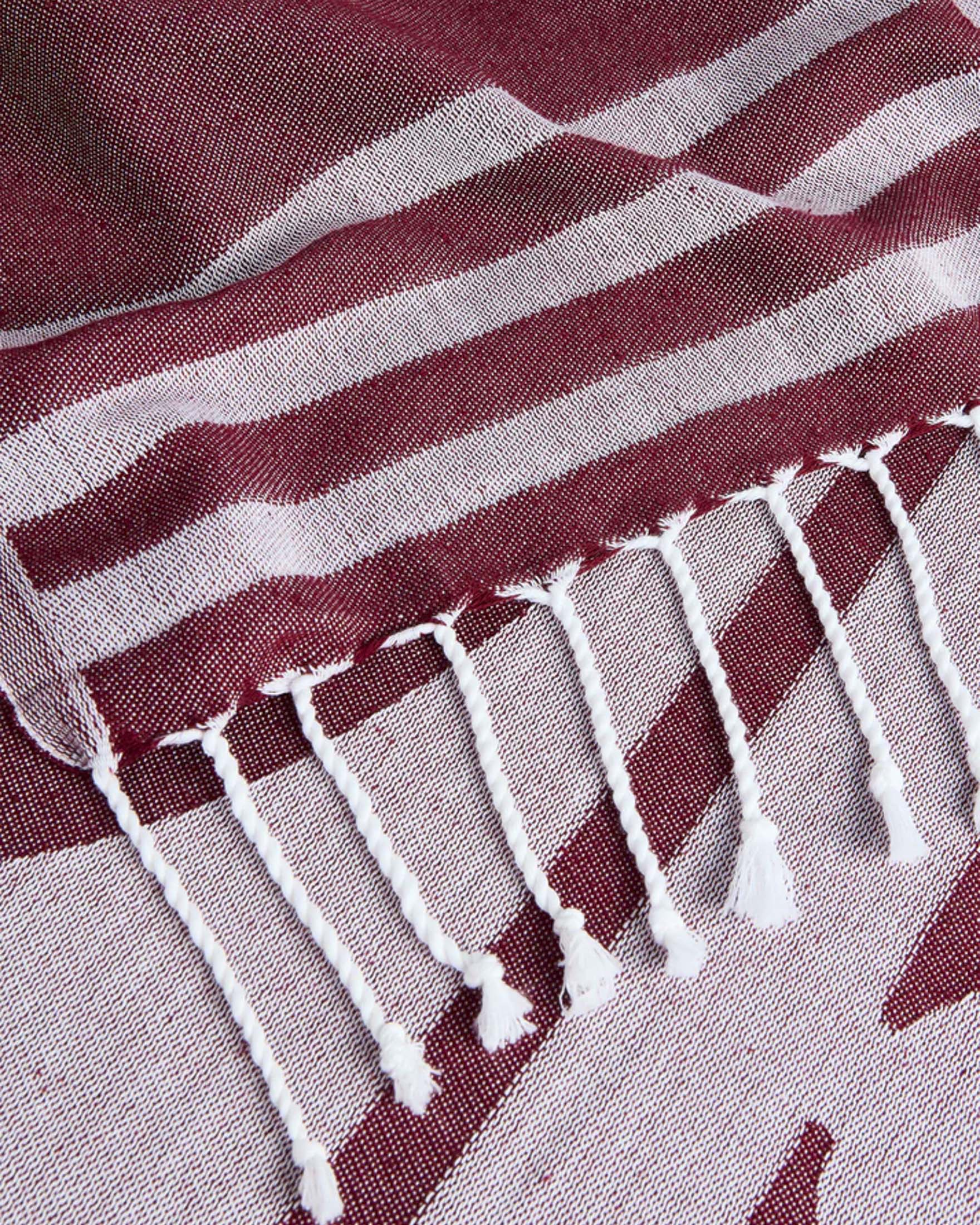 Telo mare fouta Sundek bordeaux in spugna leggera con logo jacquard image