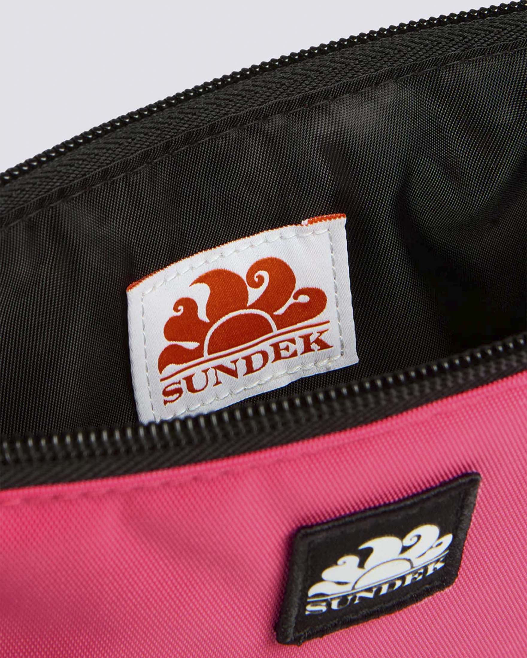 Mini busta Sundek in gomma rigida fucsia con zip e asola passamano a contrasto image