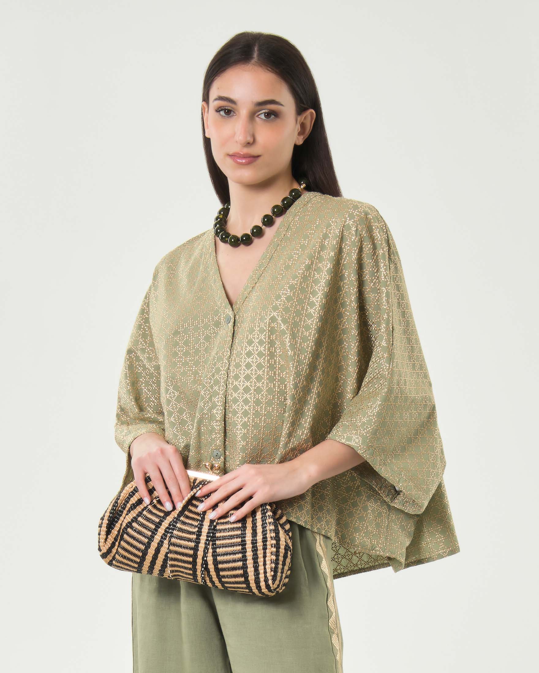 Giacca corta Greek Archaic Kori militare in jacquard di cotone con filo dorato e maniche a pipistrello
