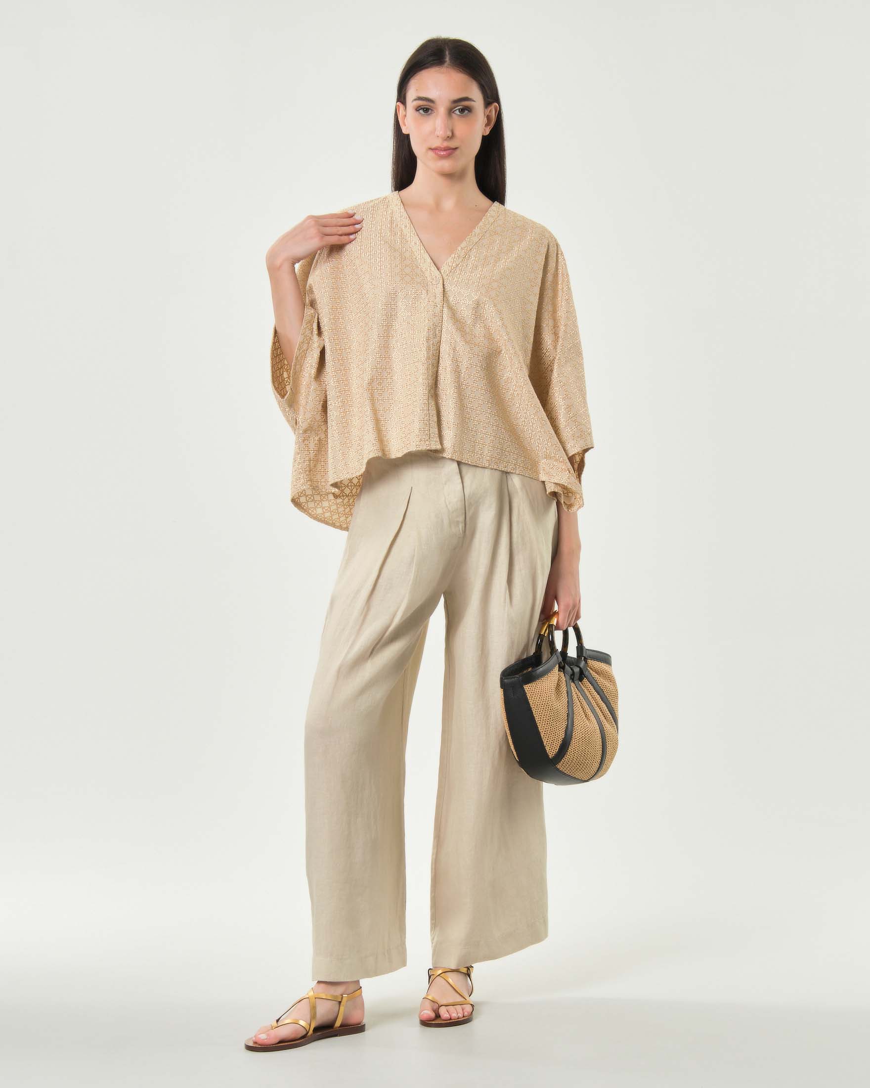 Giacca corta Greek Archaic Kori beige in jacquard di cotone con filo dorato e maniche a pipistrello image
