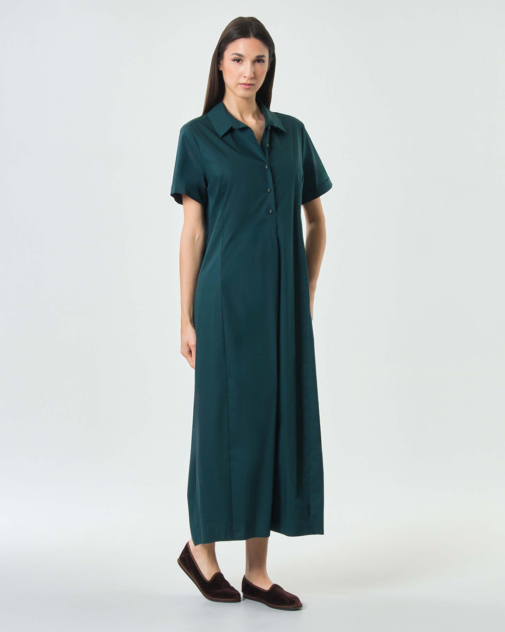 Abito lungo chemisier verde in cotone stretch con maniche corte con abbottonatura frontale