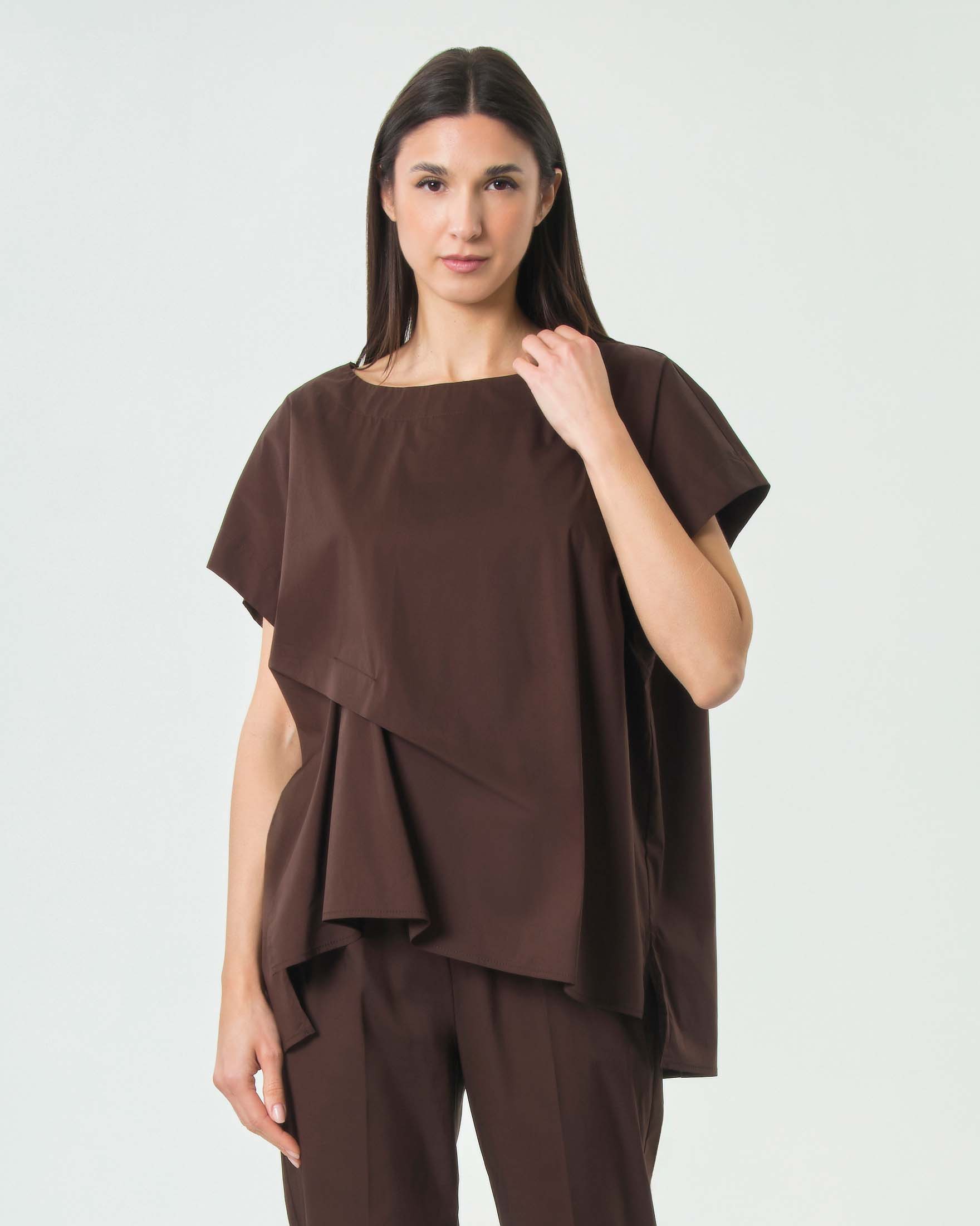 Blusa color moro Jurerê in popeline di cotone con maniche ad aletta