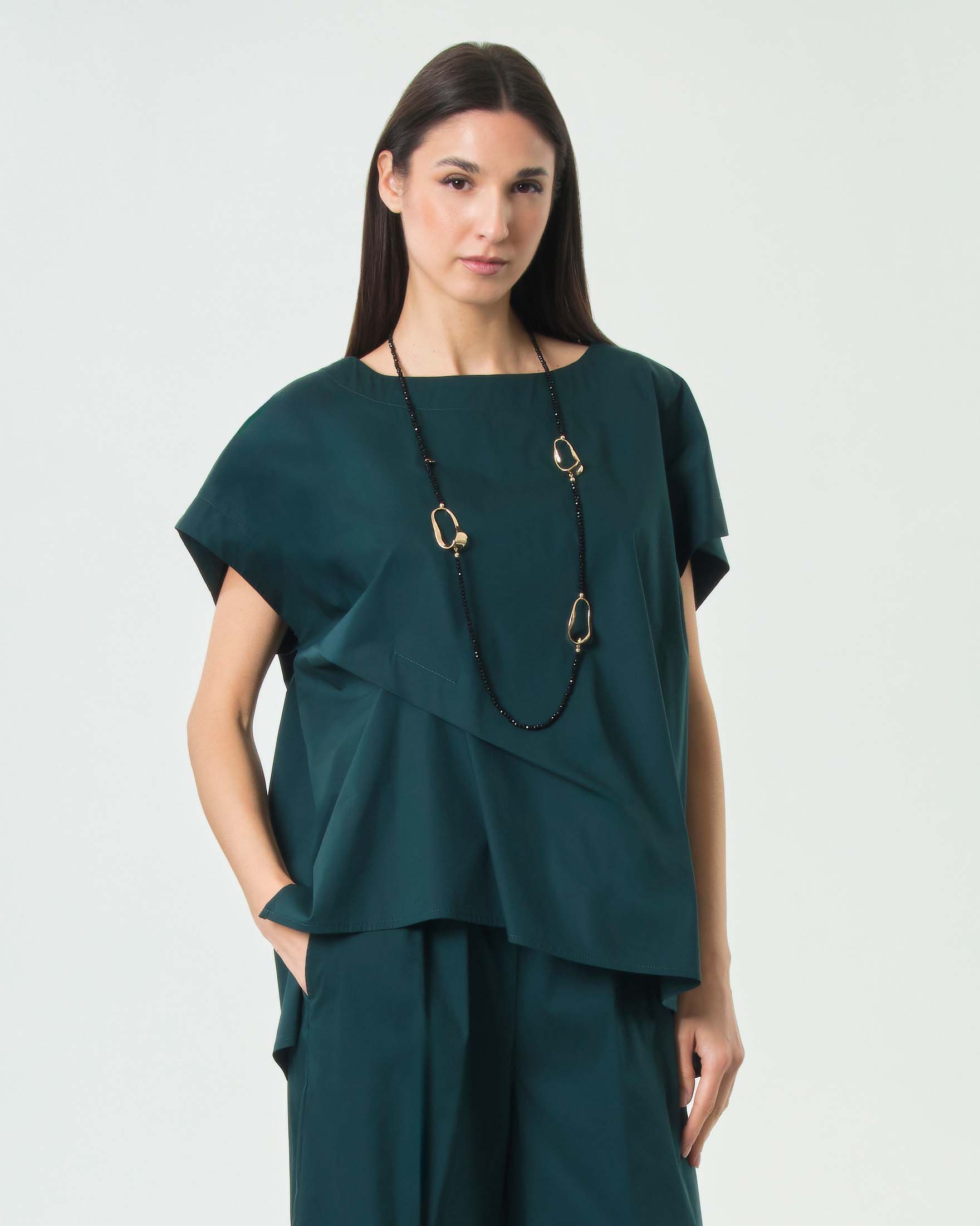 Blusa verde Jurerê in popeline di cotone con maniche ad aletta