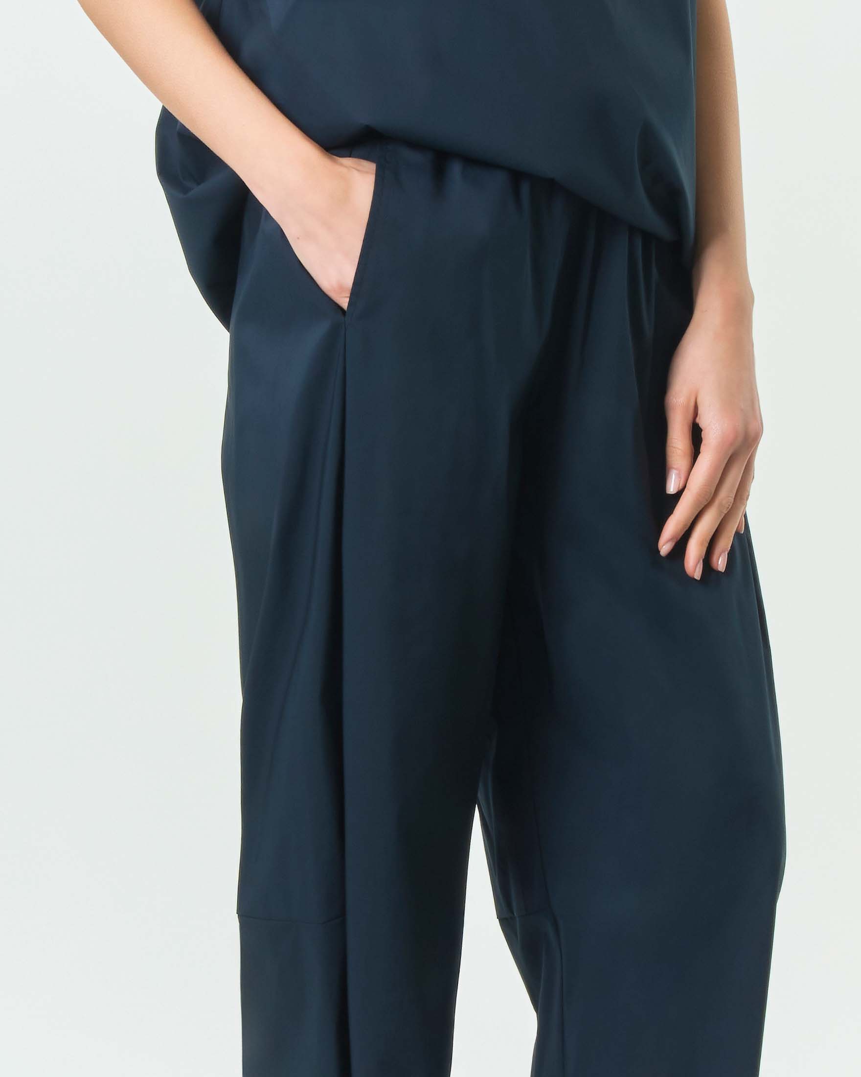Pantaloni baloon blu Jurerê in popeline di cotone stretch con elastico inserito in vita image