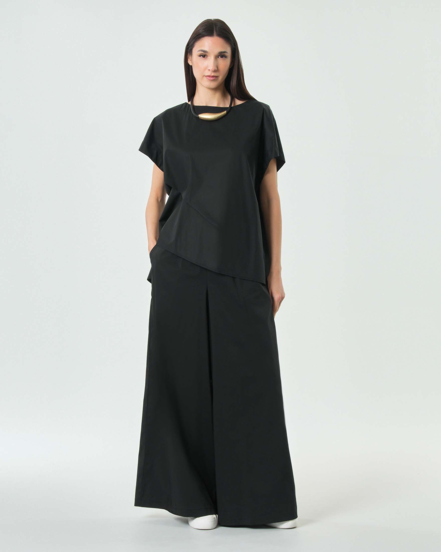 Pantaloni super wide neri Jurerê in popeline di cotone con elastico in vita