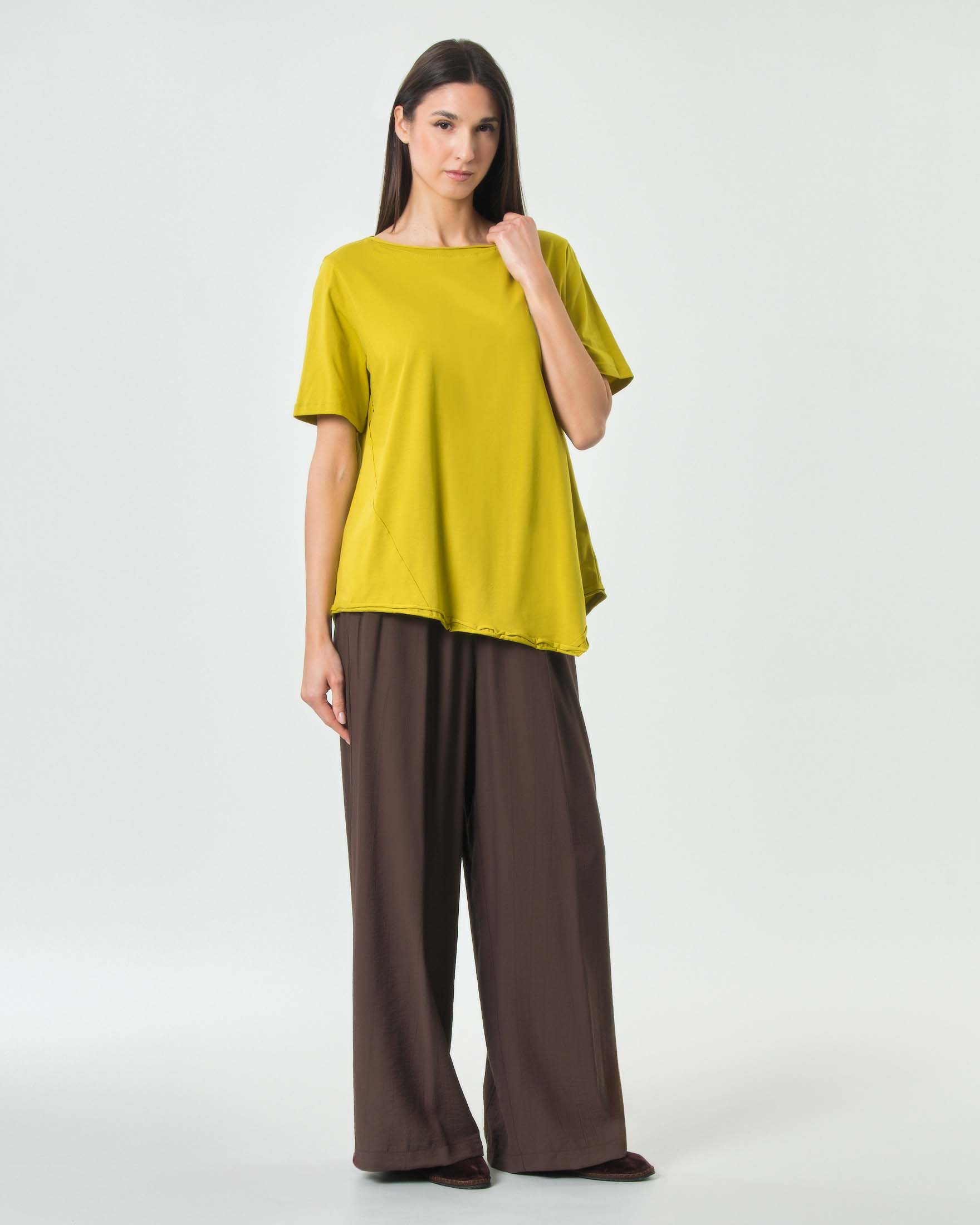 Top color lime Jurerê in cotone stretch a maniche corte con fondo a punta image