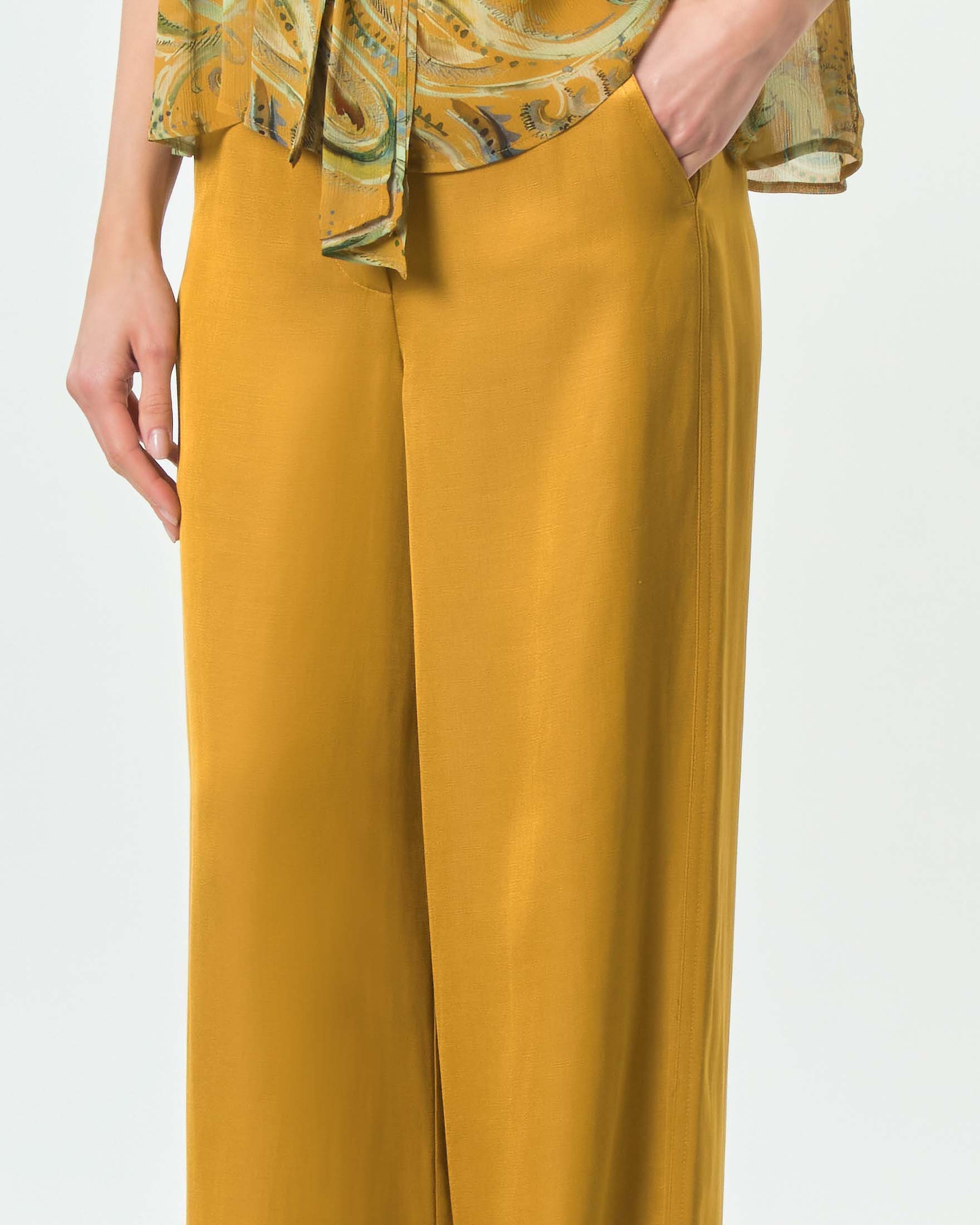 Pantaloni palazzo Marella ocra in gabardine di misto viscosa image