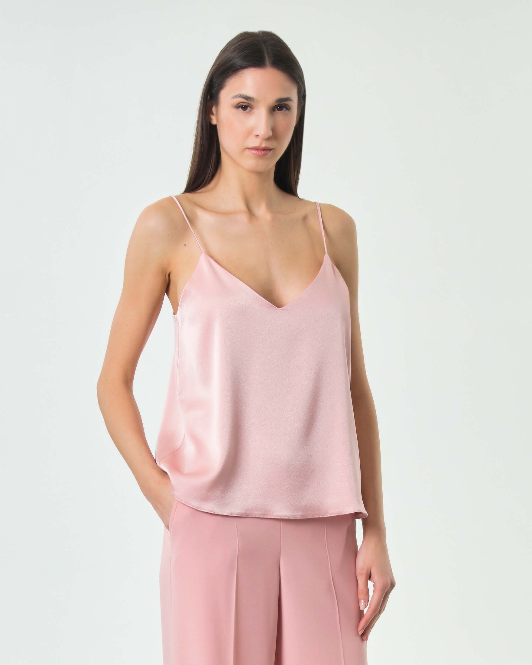 Top Marella rosa in satin con spalline sottili e scollo a V