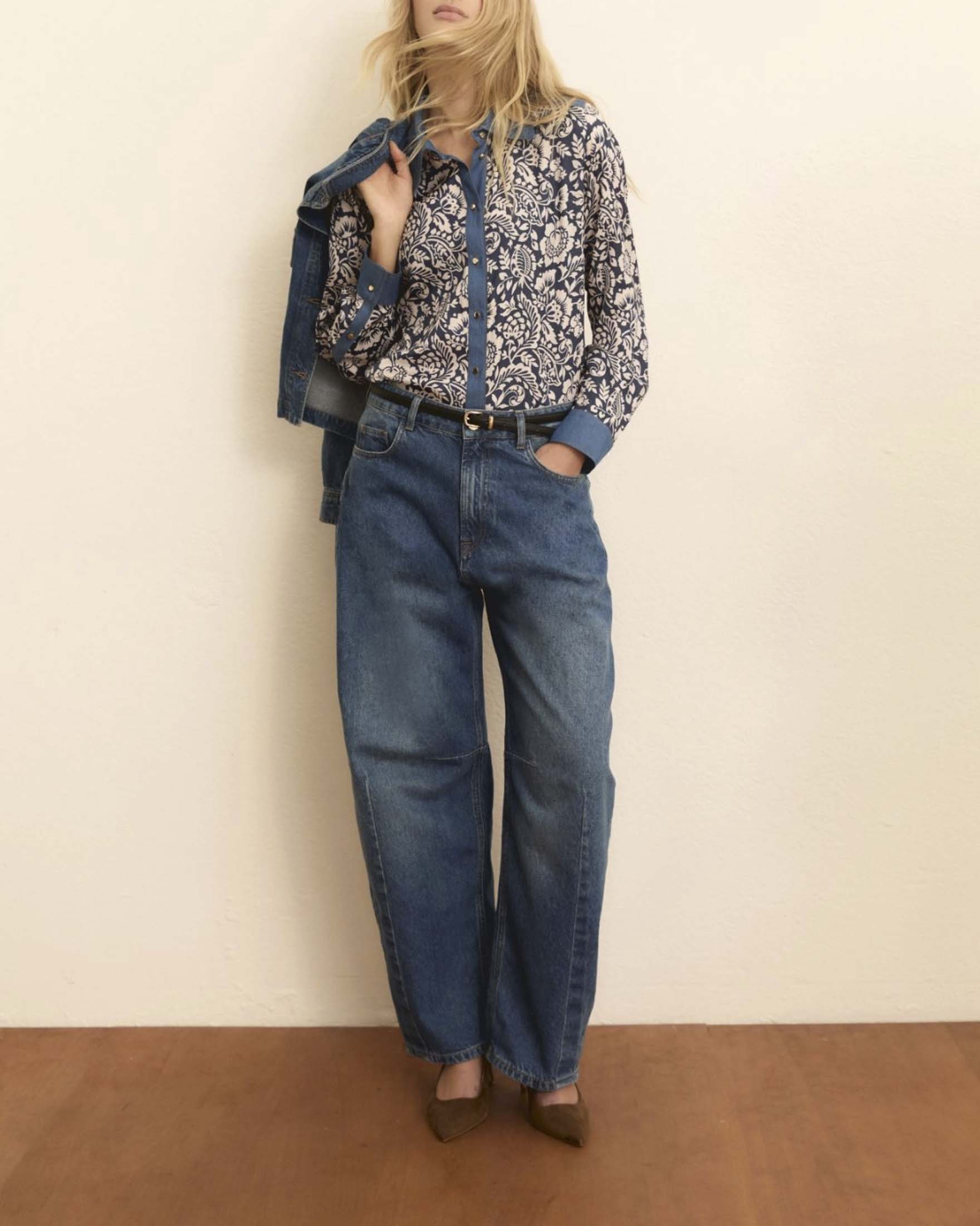 Camicia western blu in viscosa a fiori con inserti in denim e bottoni dorati