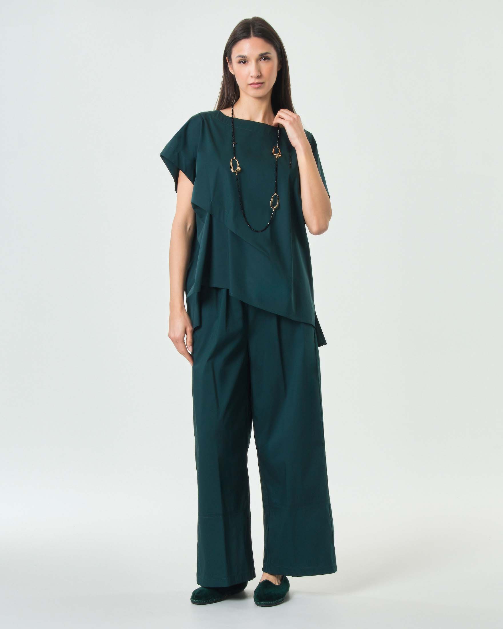 Pantaloni verdi Jurerê in popeline di cotone stretch dalla linea wide con elastico in vita