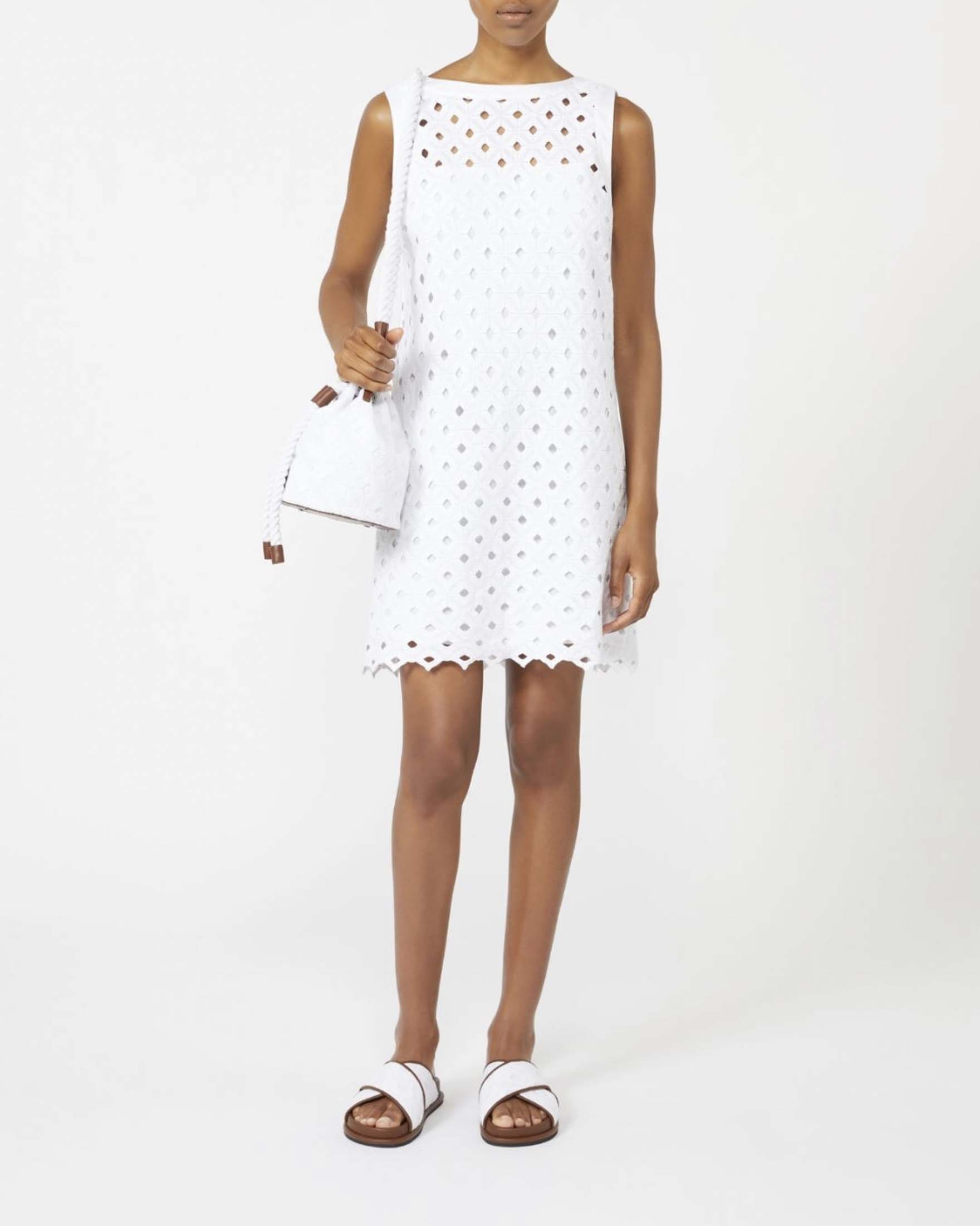 Abito corto snamicato Beachwear bianco con motivo macramé geometrico e see-through