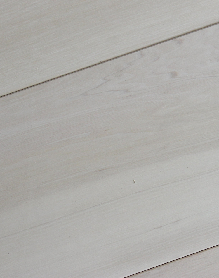Soffitti, boiserie, scale e parquet in legno di carpino