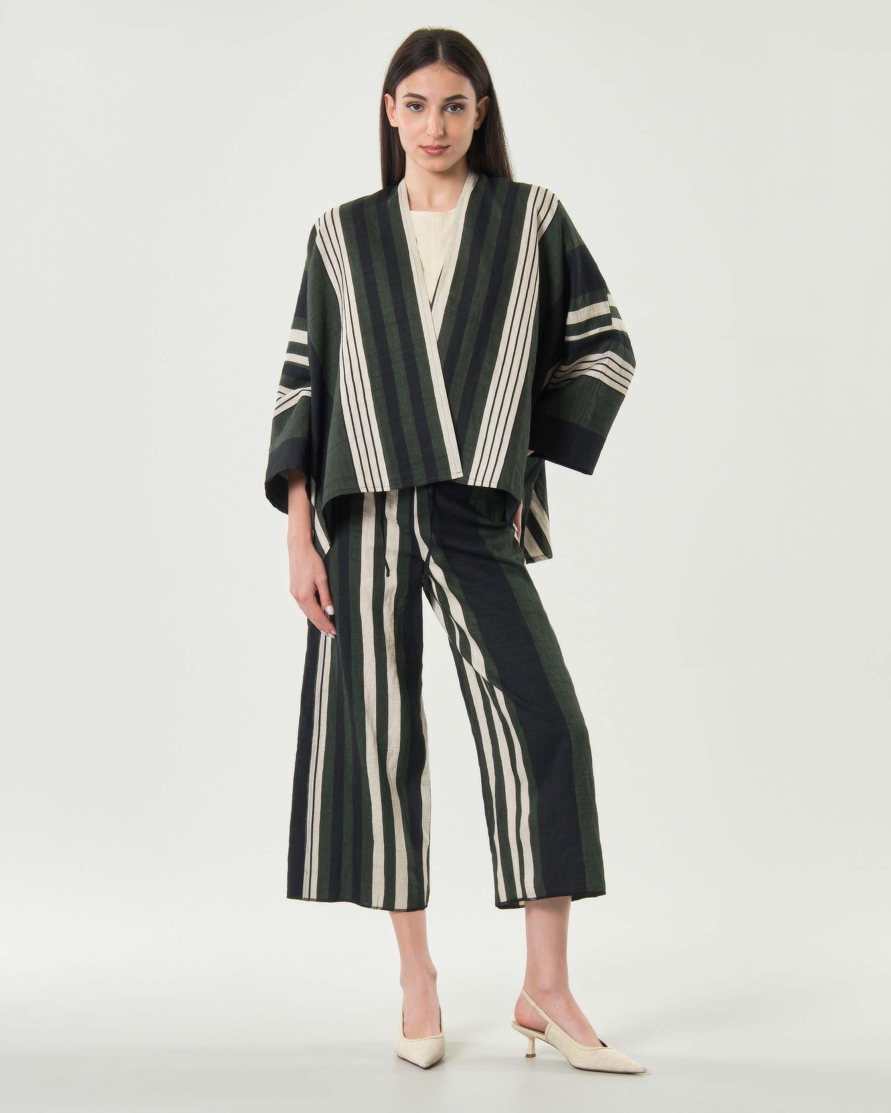 Pantaloni cropped Milla neri a righe verdi e panna verticali con coulisse regolabile